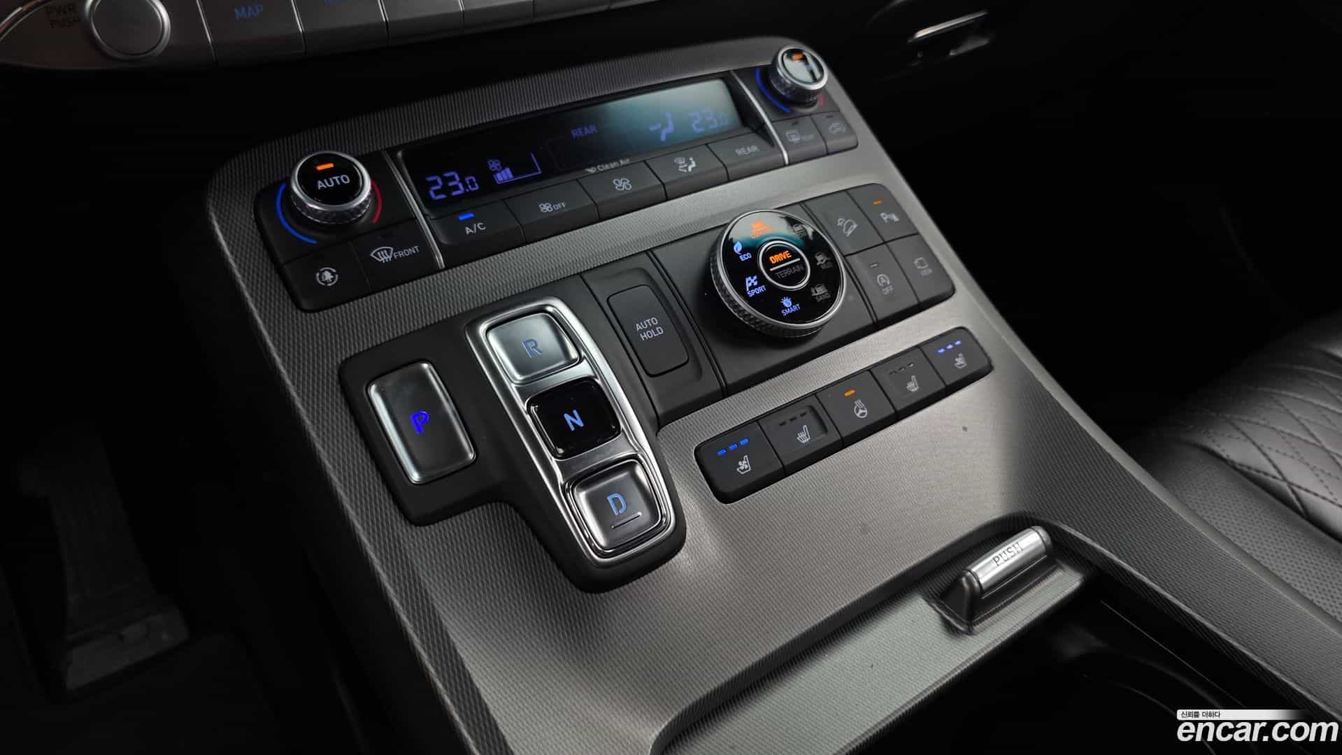 Palisade Hyundai 2019.2-INNER-009