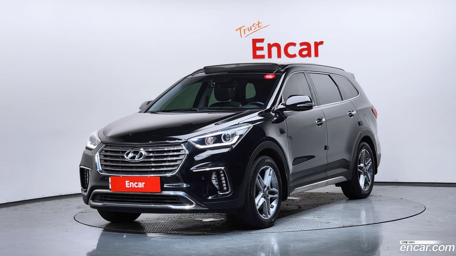 Main__Slider__Photo:Maxcruz Hyundai 2017.1-0