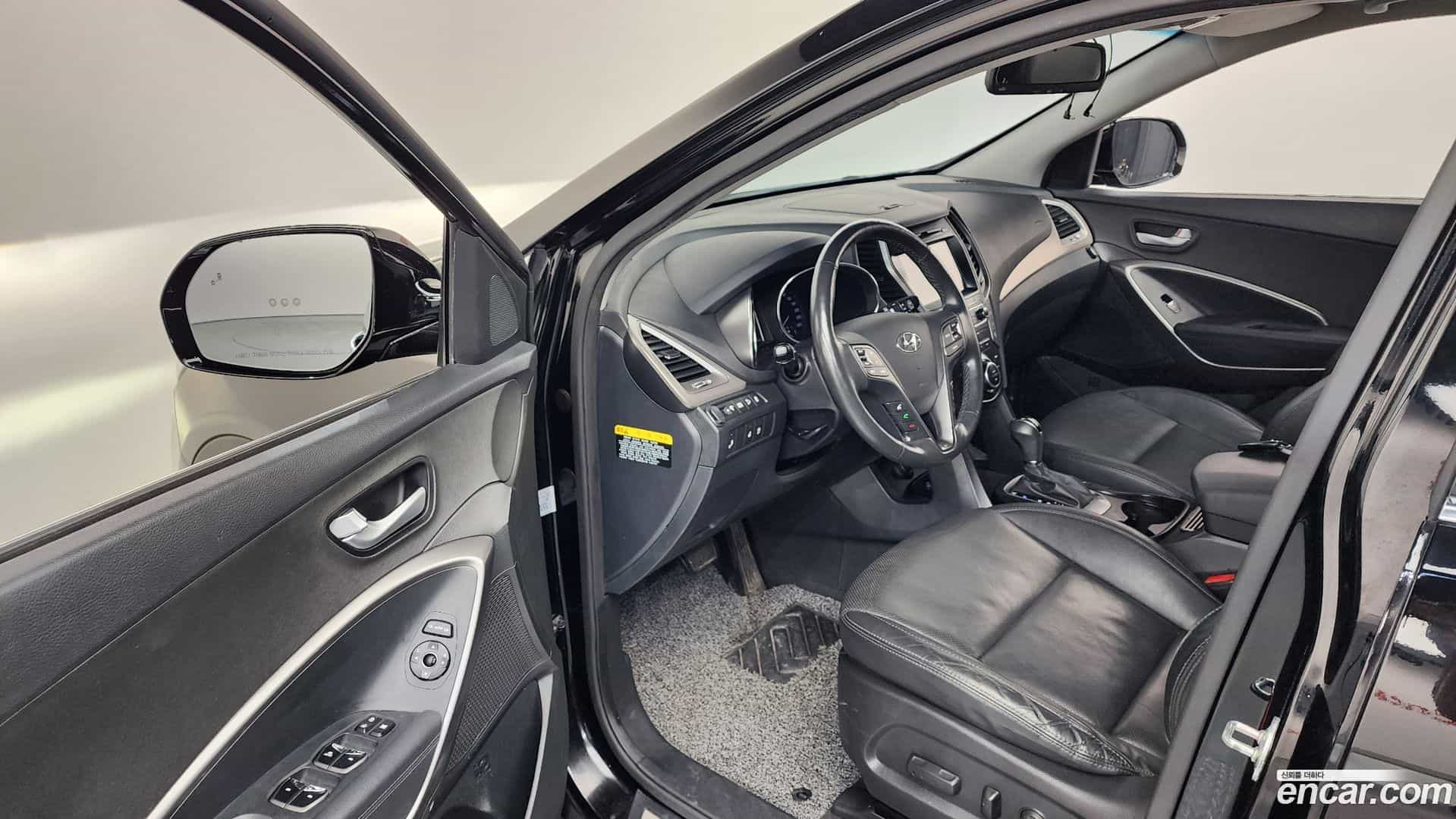 Maxcruz Hyundai 2017.1-INNER-010