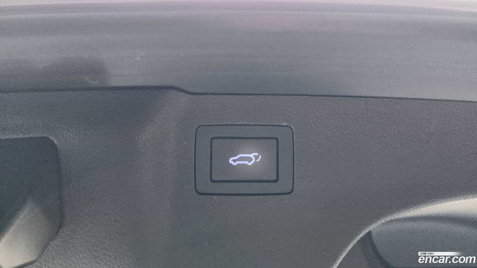 Maxcruz Hyundai 2017.1-OPTION-024