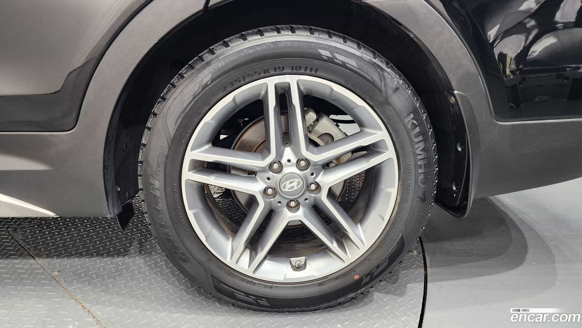 Maxcruz Hyundai 2017.1-OUTER-031