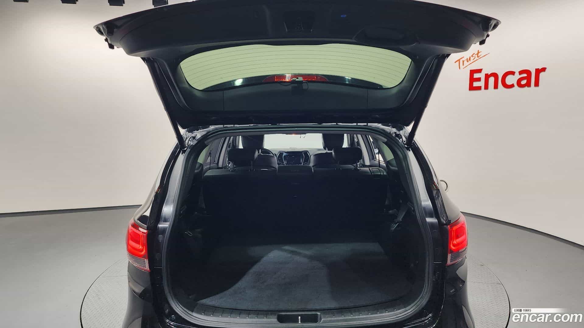 Maxcruz Hyundai 2017.1-OPTION-040