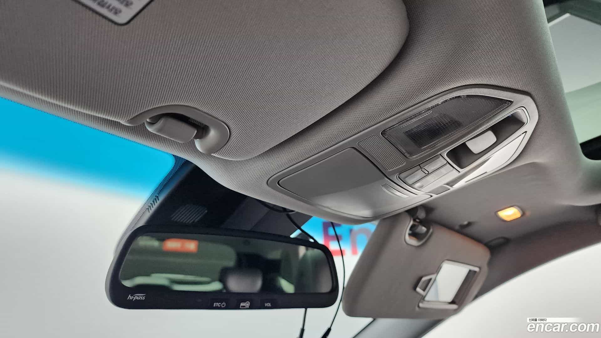 Maxcruz Hyundai 2017.1-OPTION-042
