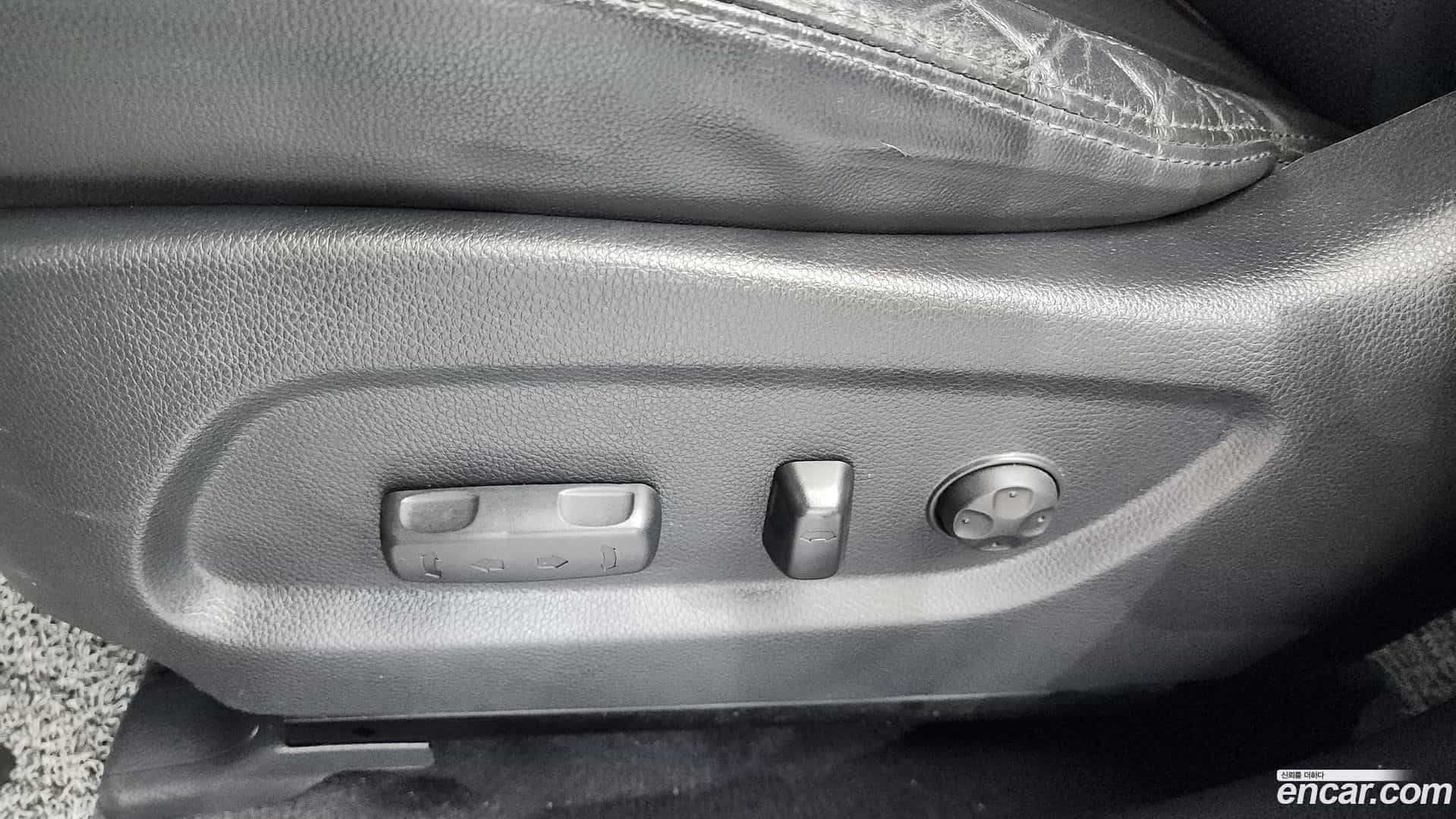 Maxcruz Hyundai 2017.1-OPTION-044