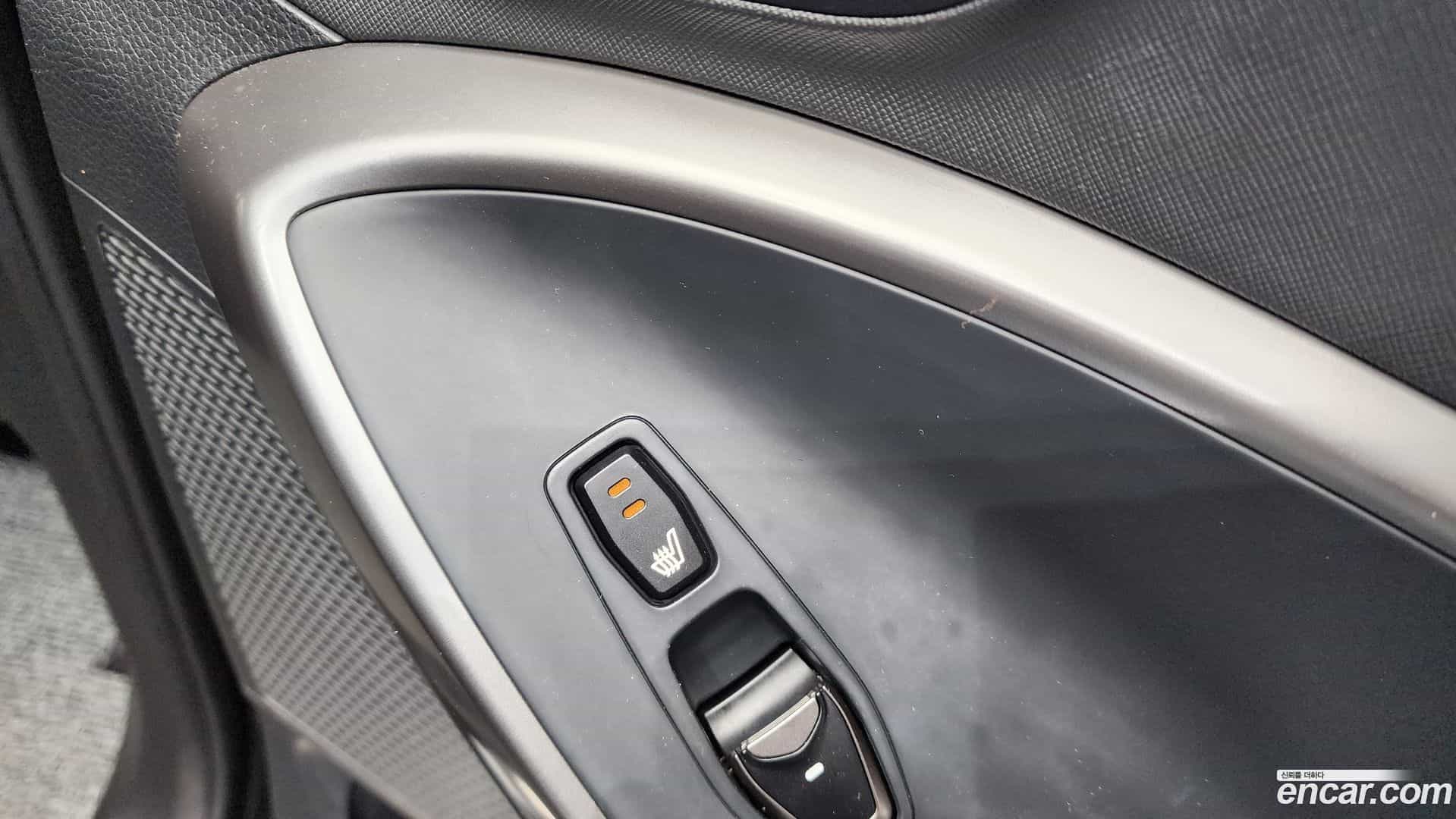 Maxcruz Hyundai 2017.1-OPTION-046