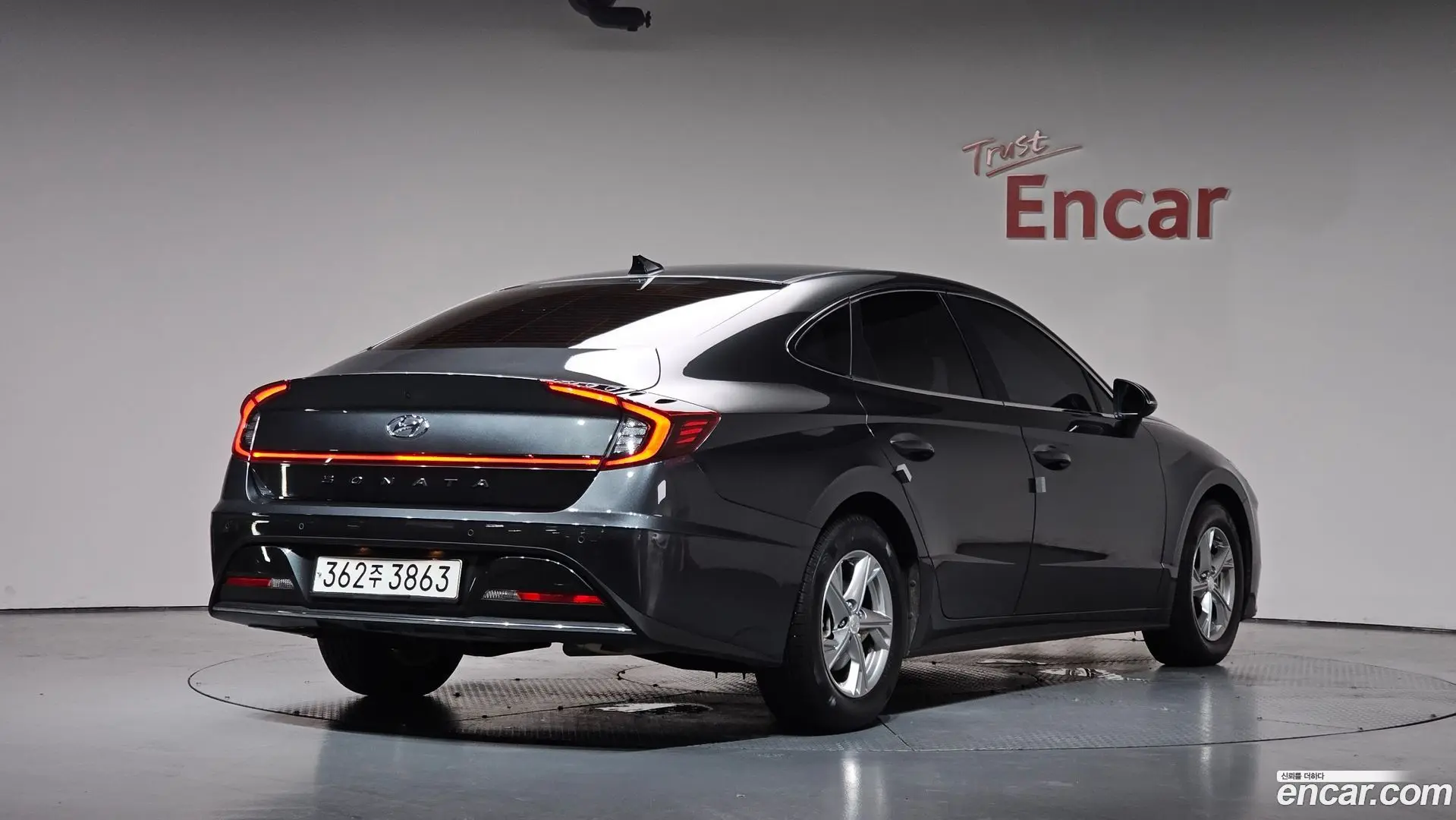Main__Slider__Photo:Sonata Hyundai 2020.8-1