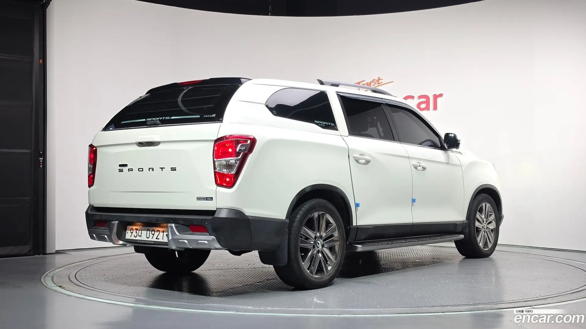 Main__Slider__Photo:Rexton KG Mobility 2019.0-1