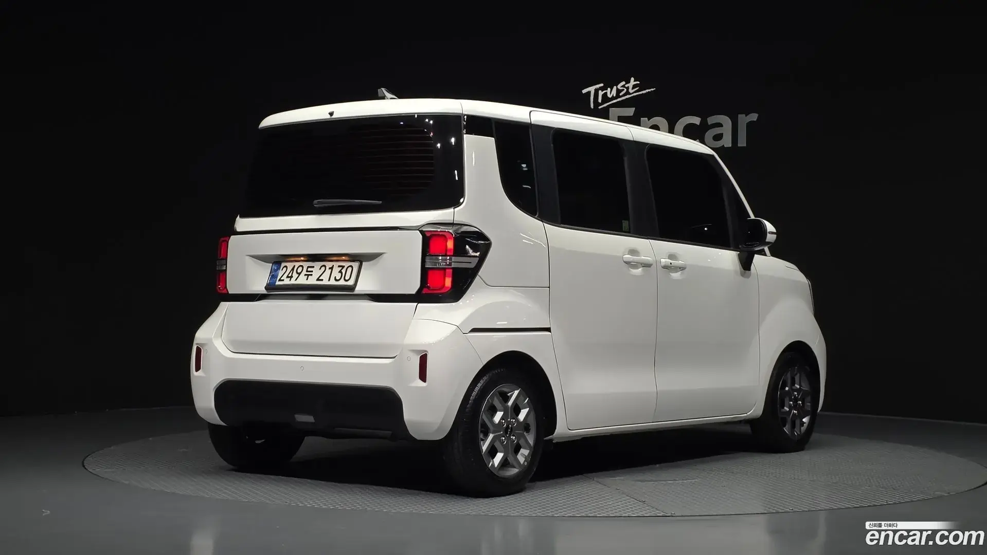 Main__Slider__Photo:RAY Kia 2023.7-1