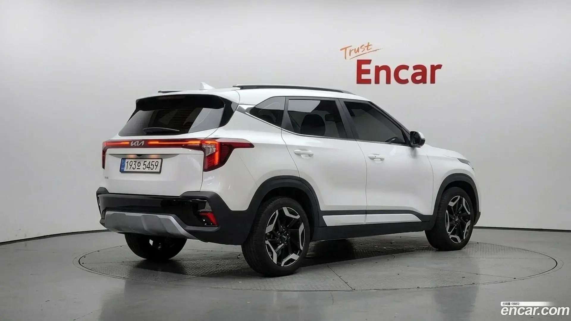 Main__Slider__Photo:Seltos Kia 2022.10-1