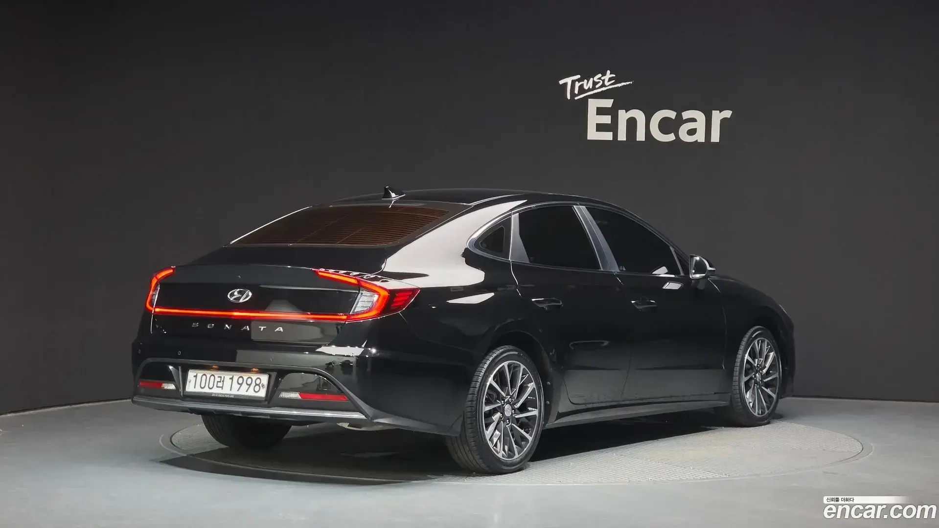 Main__Slider__Photo:Sonata Hyundai 2019.8-1