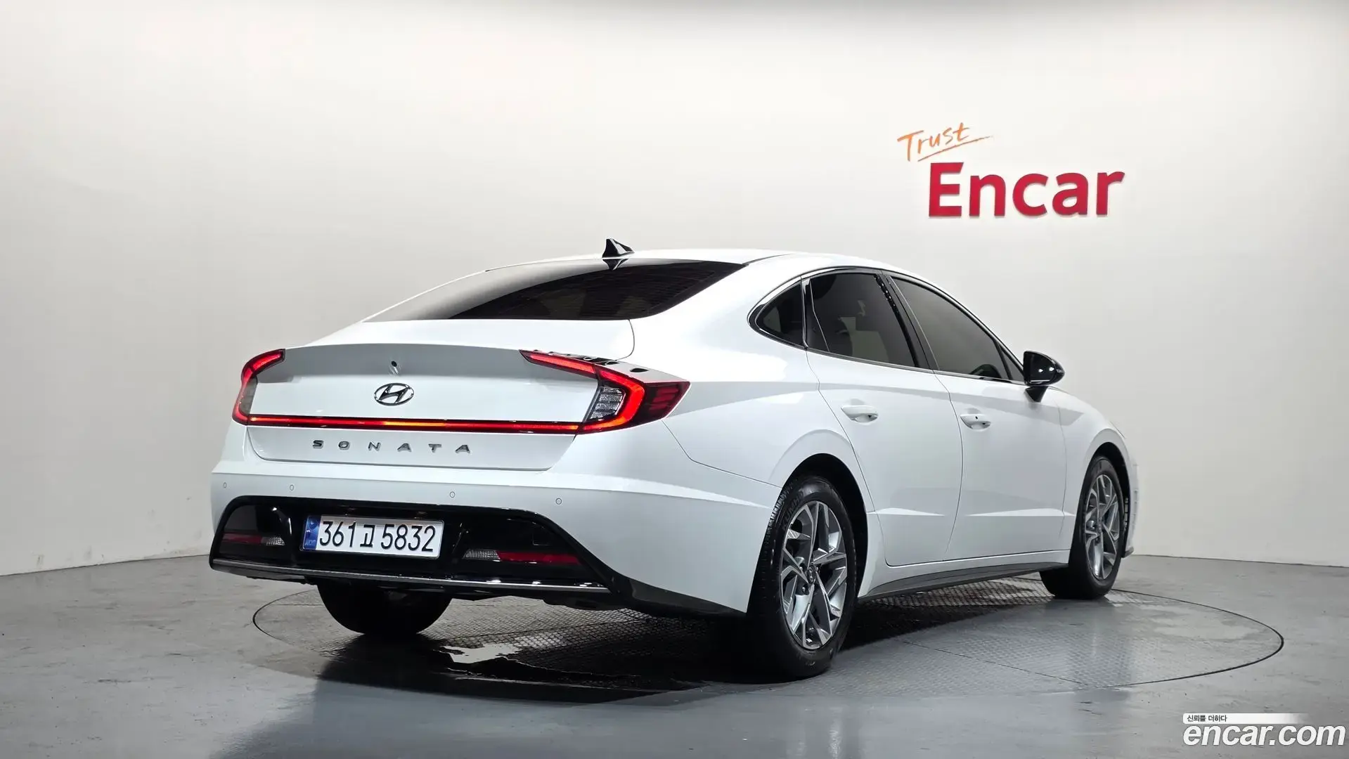 Main__Slider__Photo:Sonata Hyundai 2022.6-1