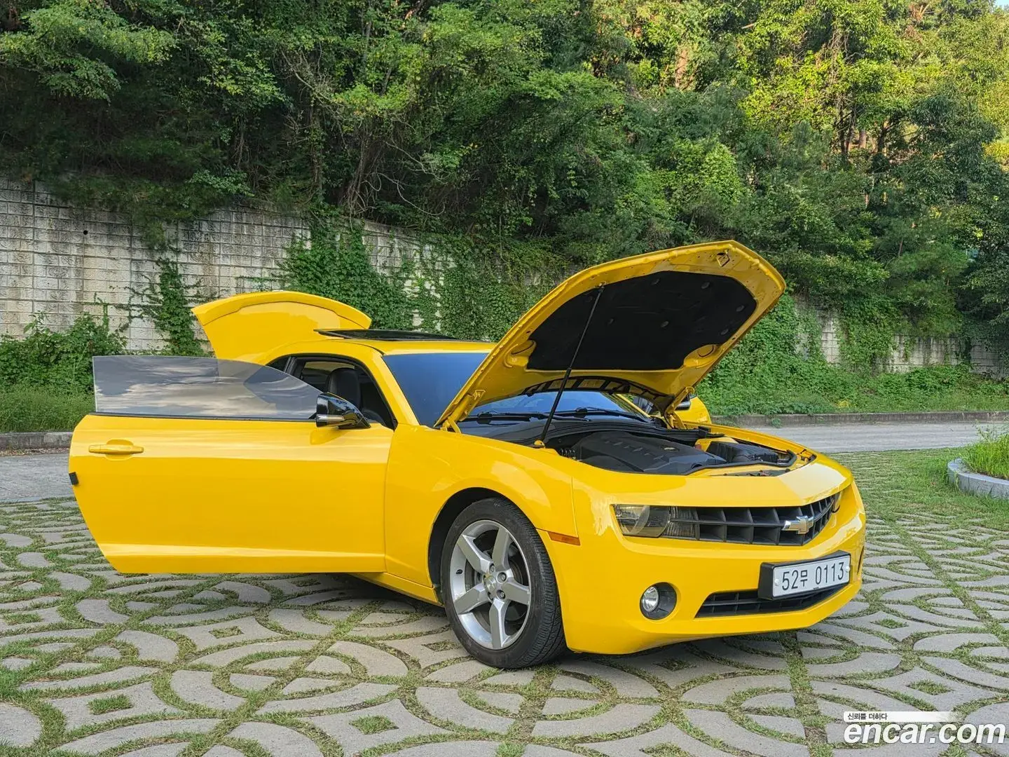Main__Slider__Photo:Camaro Chevrolet 2011.10-1