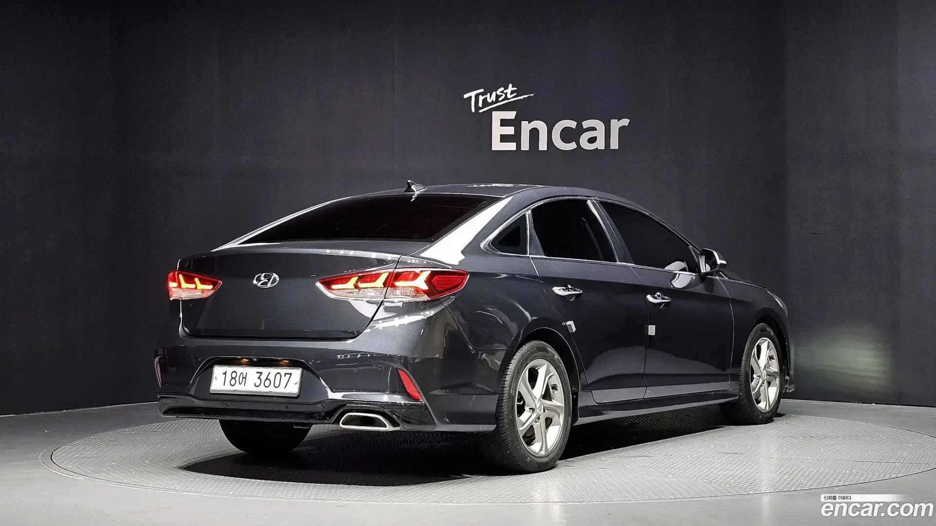Main__Slider__Photo:Sonata Hyundai 2019.2-1
