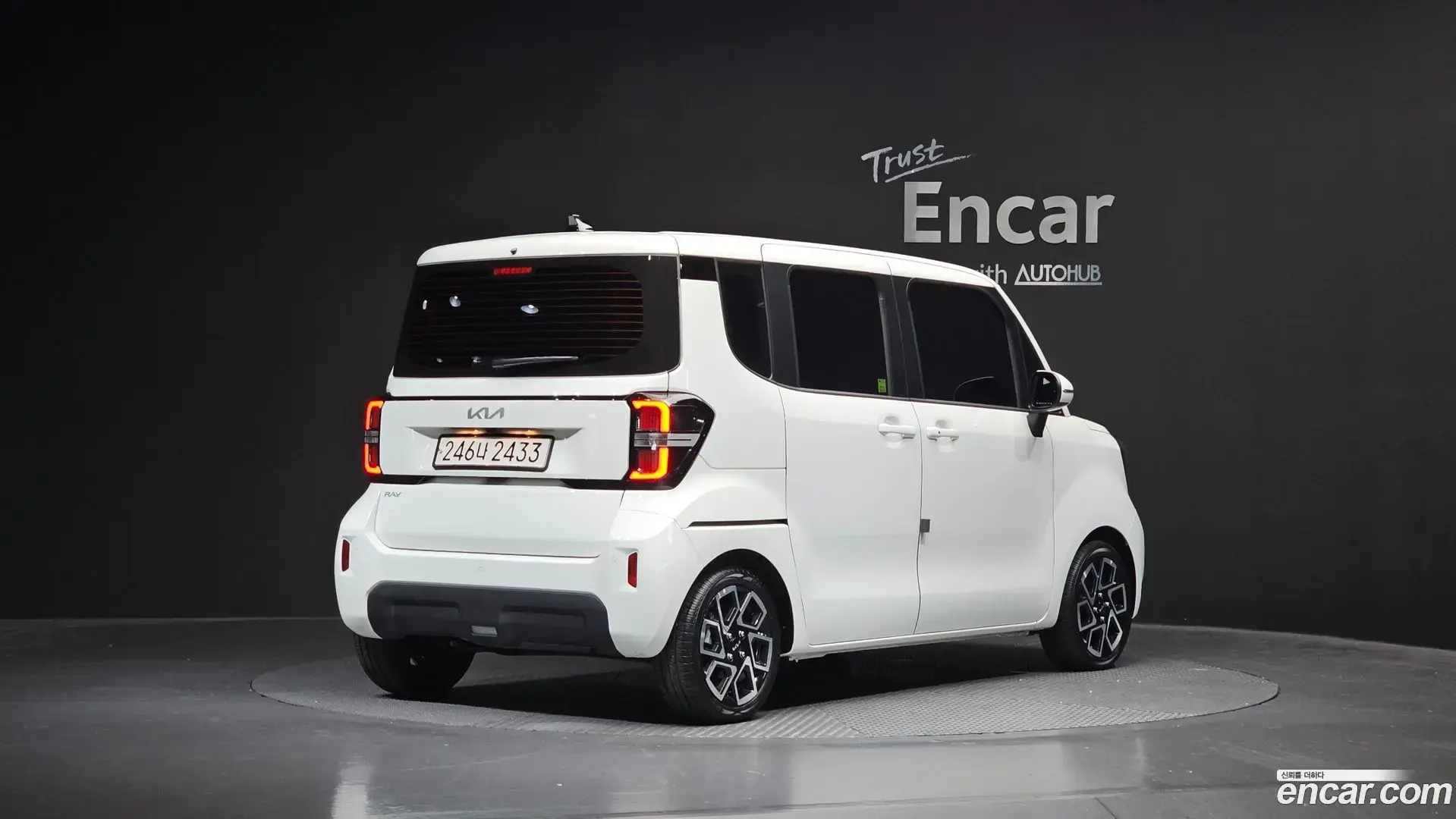 Main__Slider__Photo:RAY Kia 2025.1-1