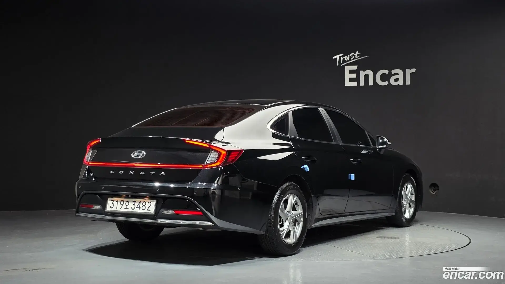 Main__Slider__Photo:Sonata Hyundai 2022.5-1