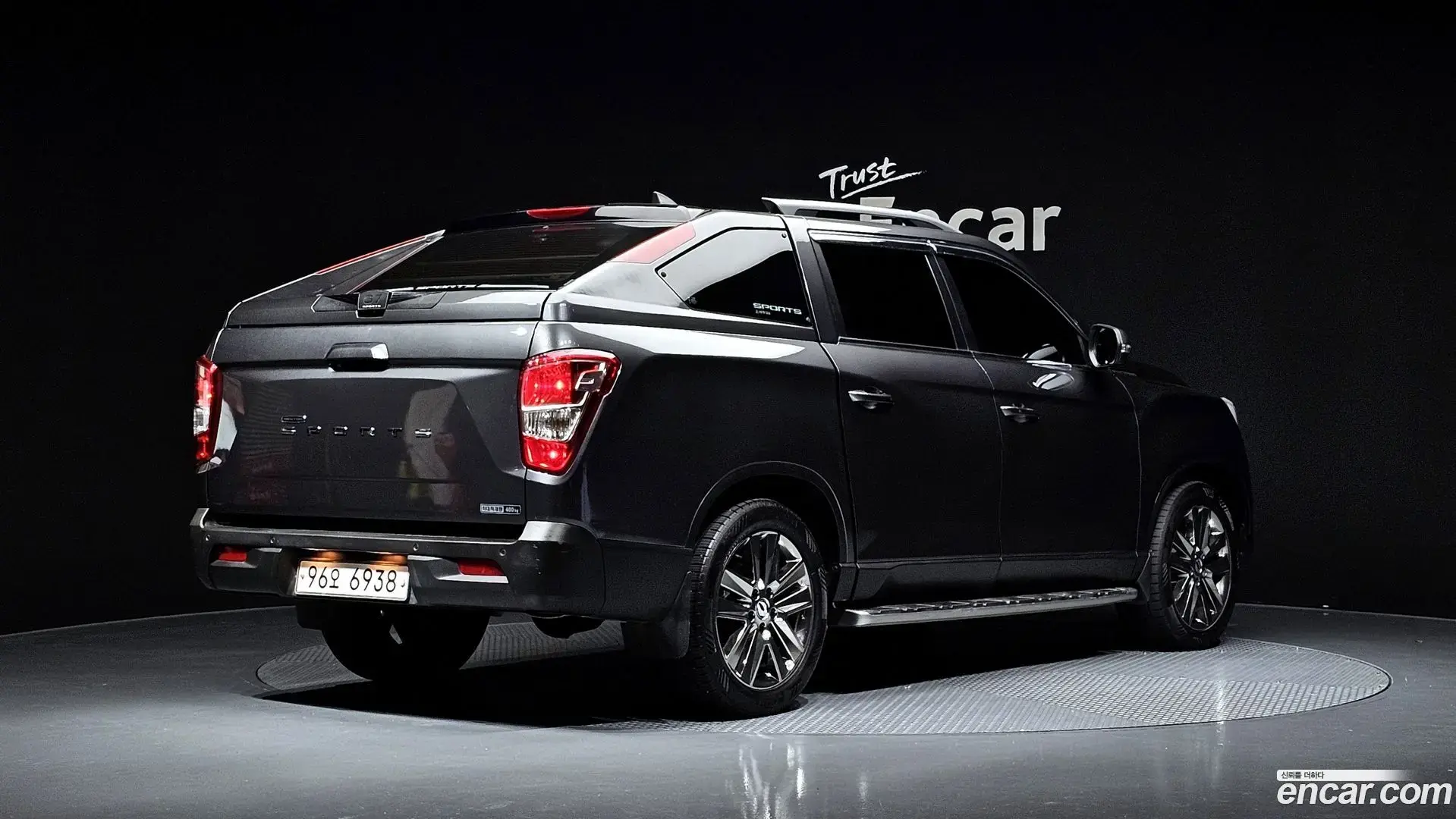 Main__Slider__Photo:Rexton KG Mobility 2018.6-1