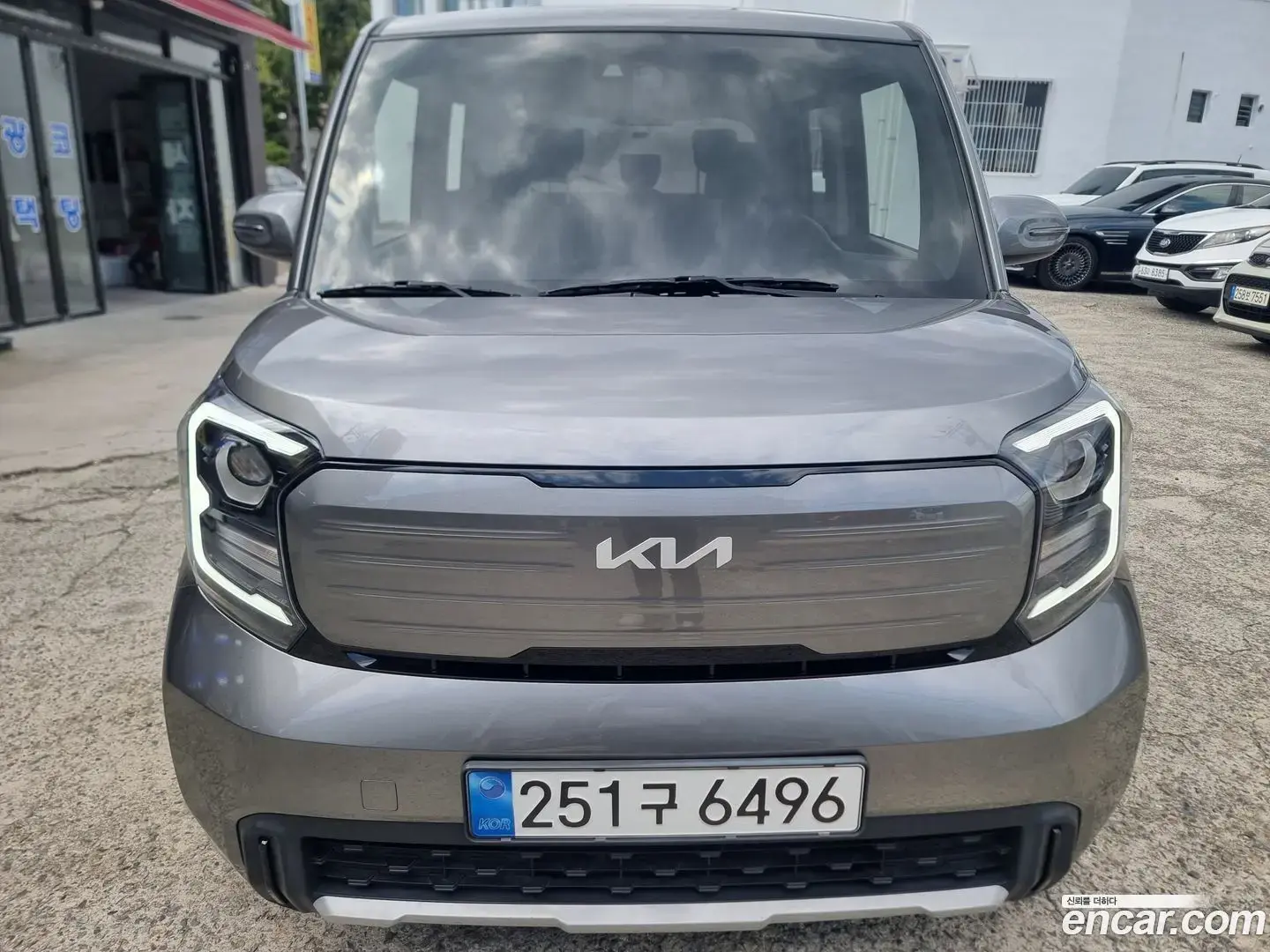 Main__Slider__Photo:RAY Kia 2023.9-1