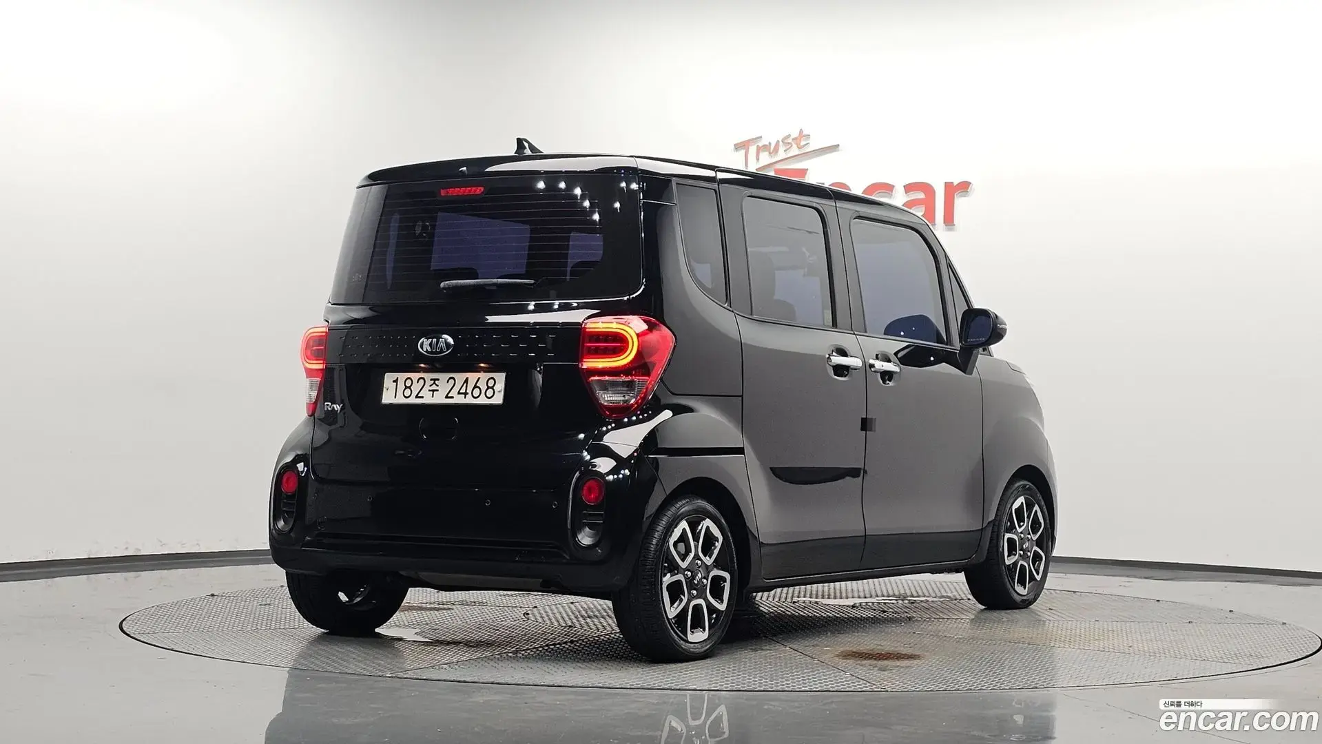 Main__Slider__Photo:RAY Kia 2020.9-1