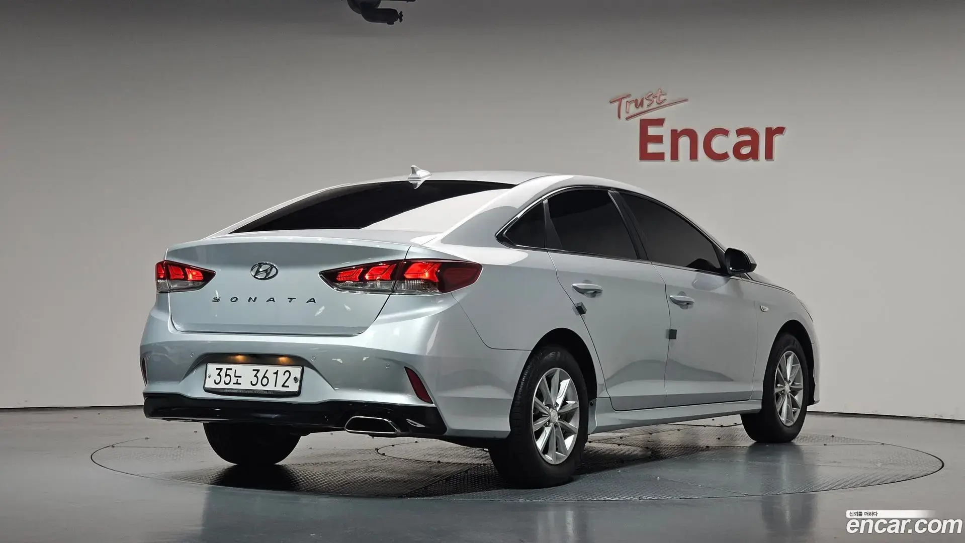 Main__Slider__Photo:Sonata Hyundai 2018.8-1