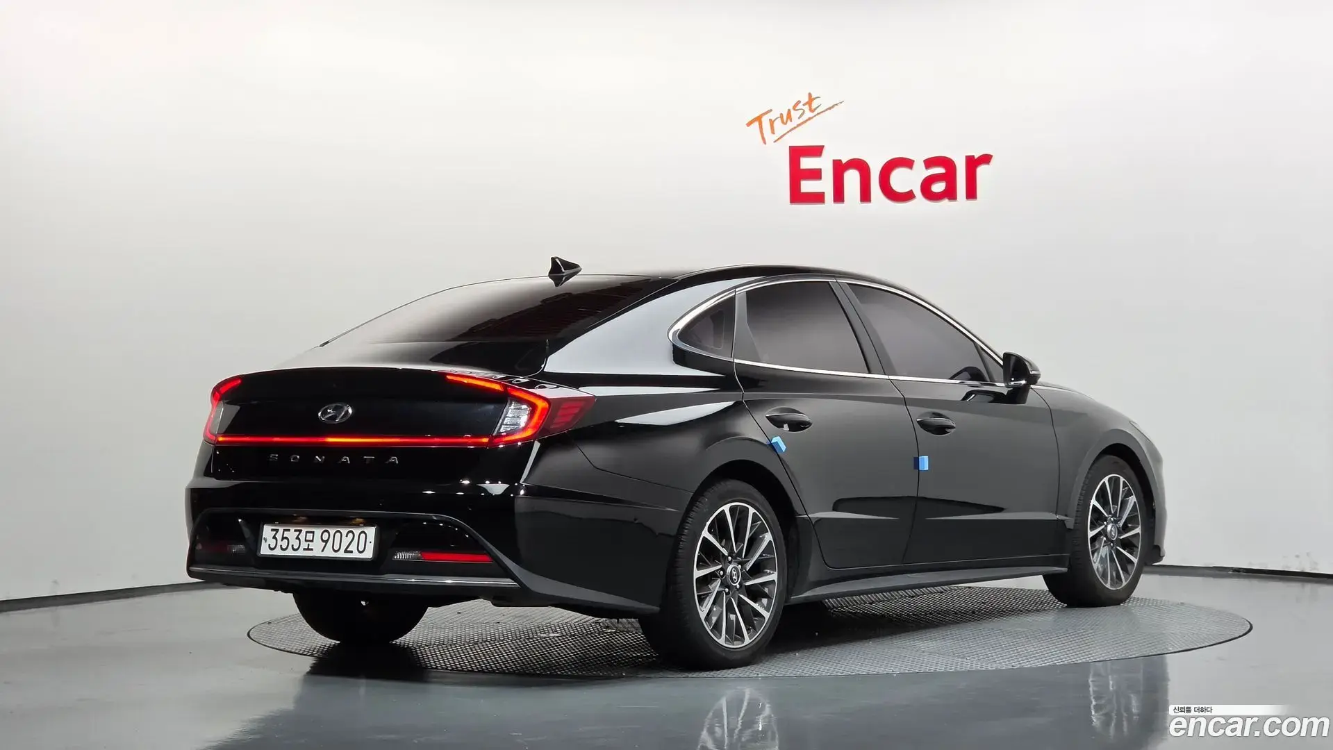 Main__Slider__Photo:Sonata Hyundai 2020.8-1