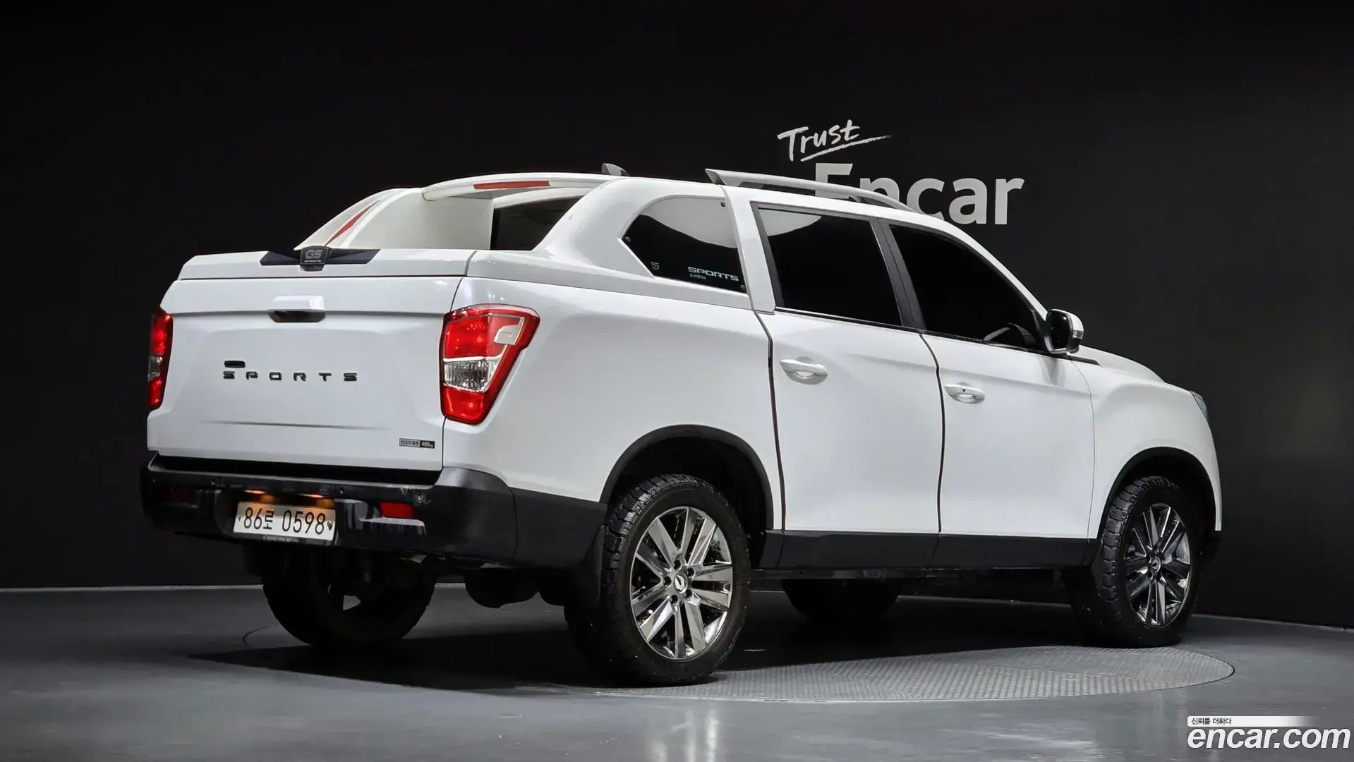 Main__Slider__Photo:Rexton KG Mobility 2019.0-1