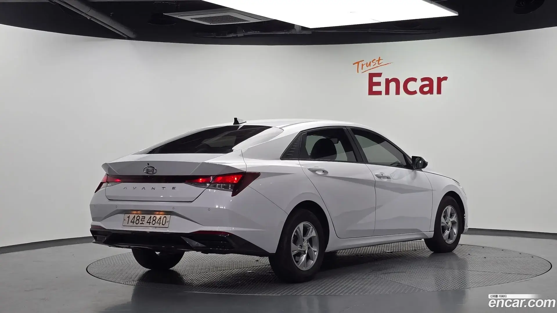 Main__Slider__Photo:AVANTE Hyundai 2021.6-1