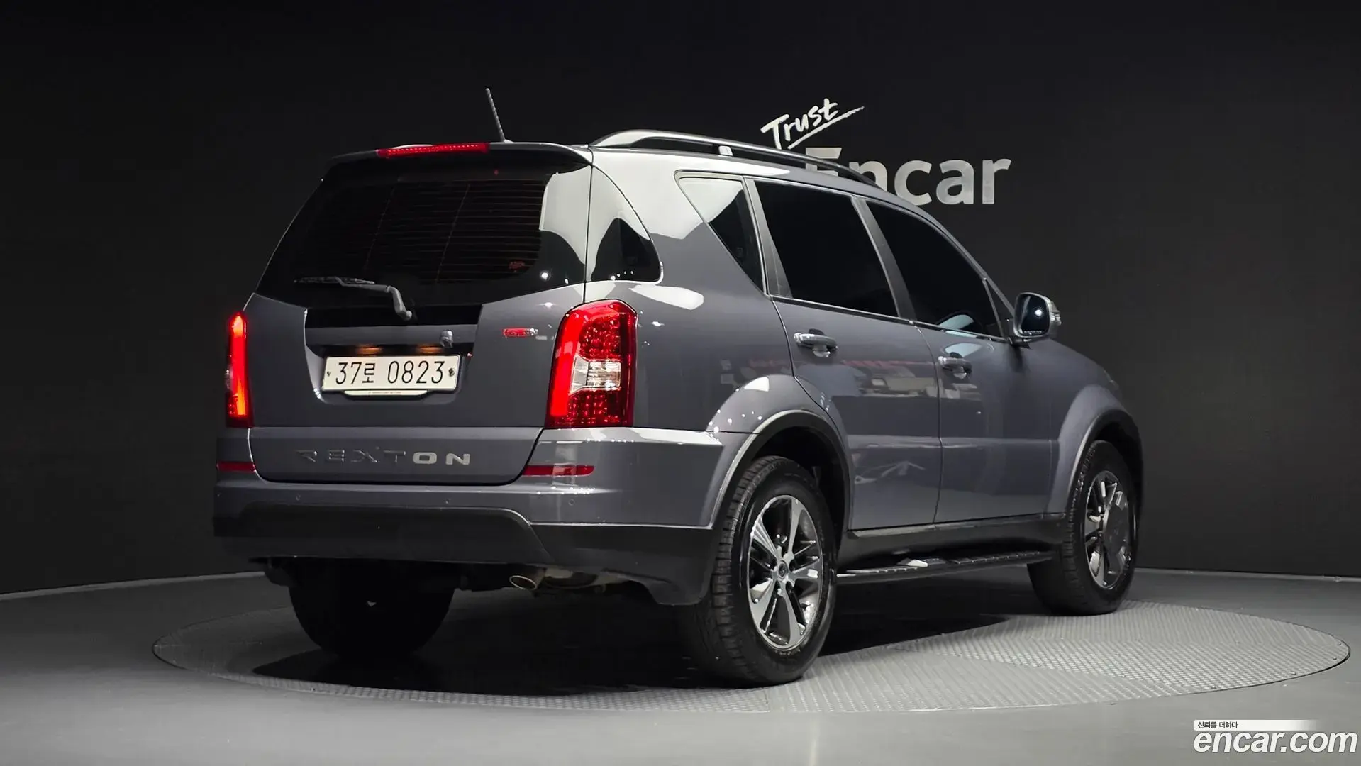 Main__Slider__Photo:Rexton KG Mobility 2016.2-1