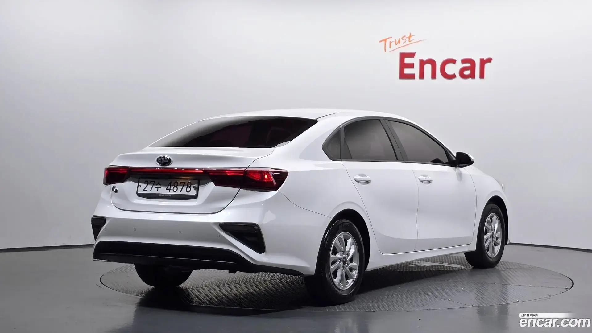 Main__Slider__Photo:K3 Kia 2018.7-1