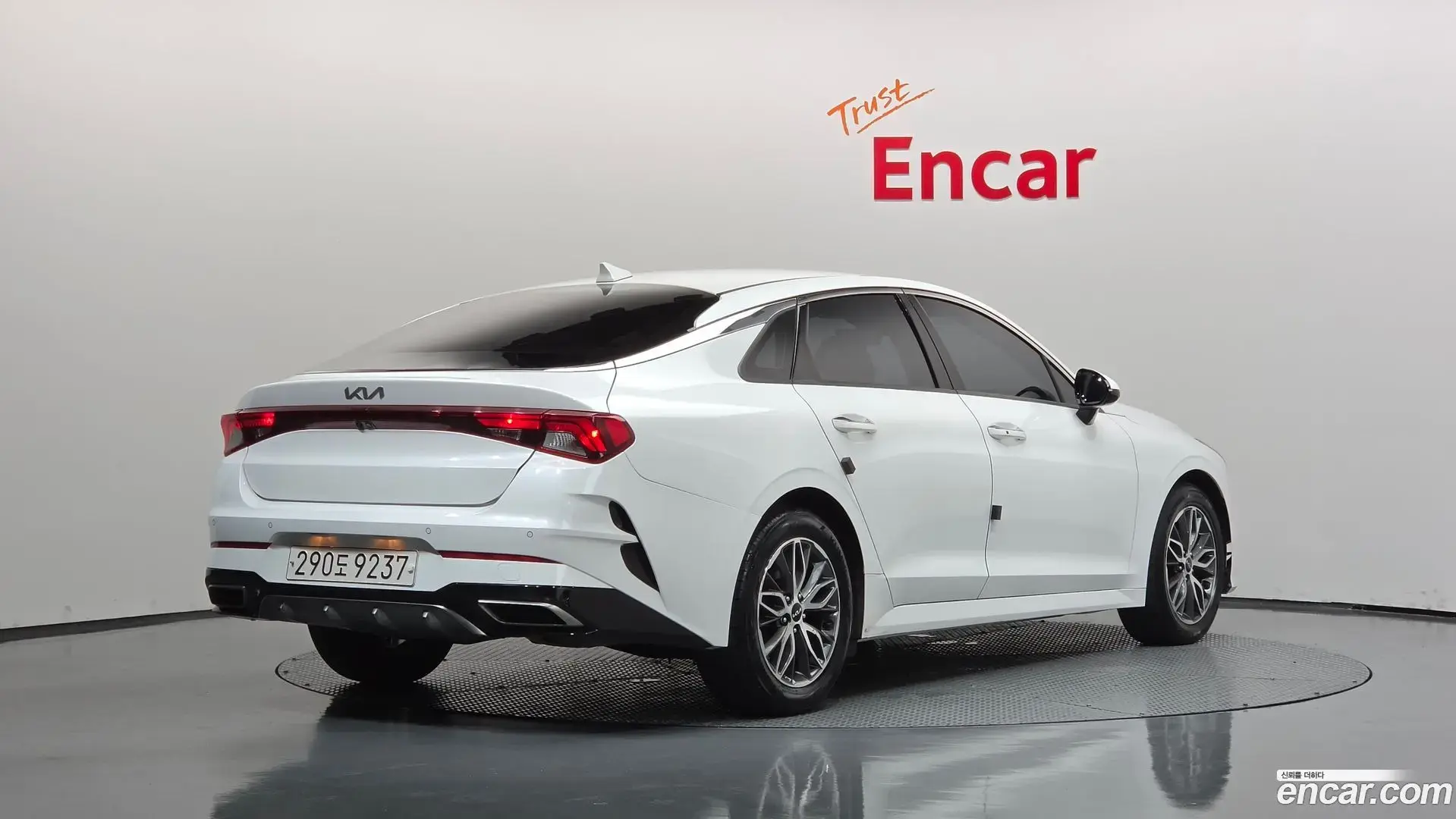 Main__Slider__Photo:K5 Kia 2022.9-1