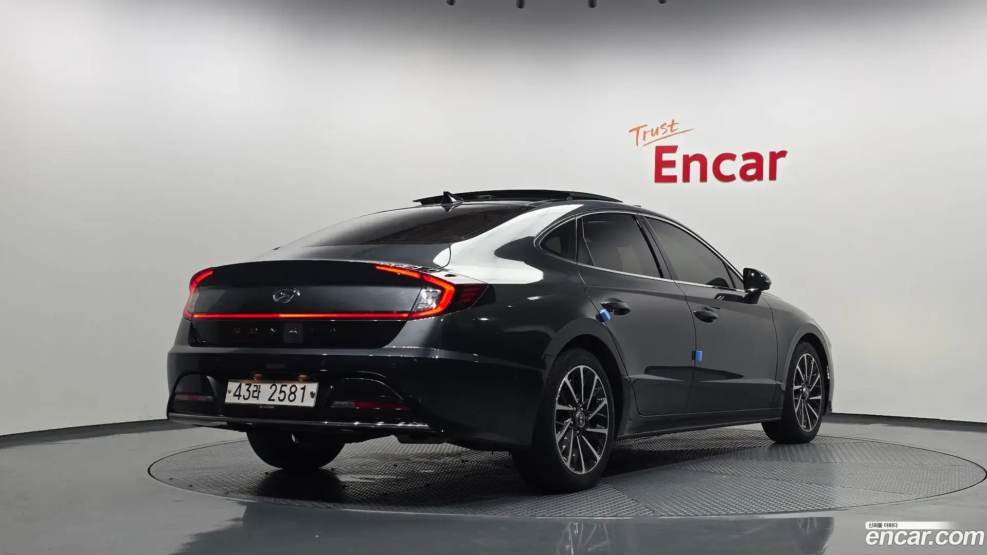 Main__Slider__Photo:Sonata Hyundai 2019.5-1