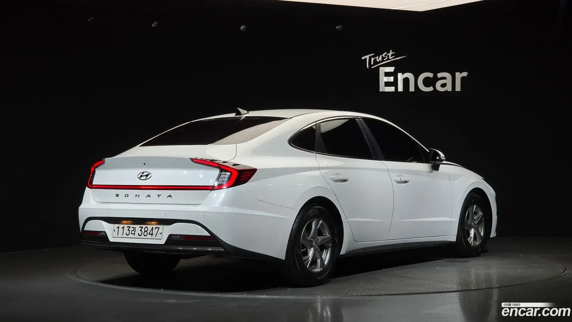 Main__Slider__Photo:Sonata Hyundai 2019.10-1