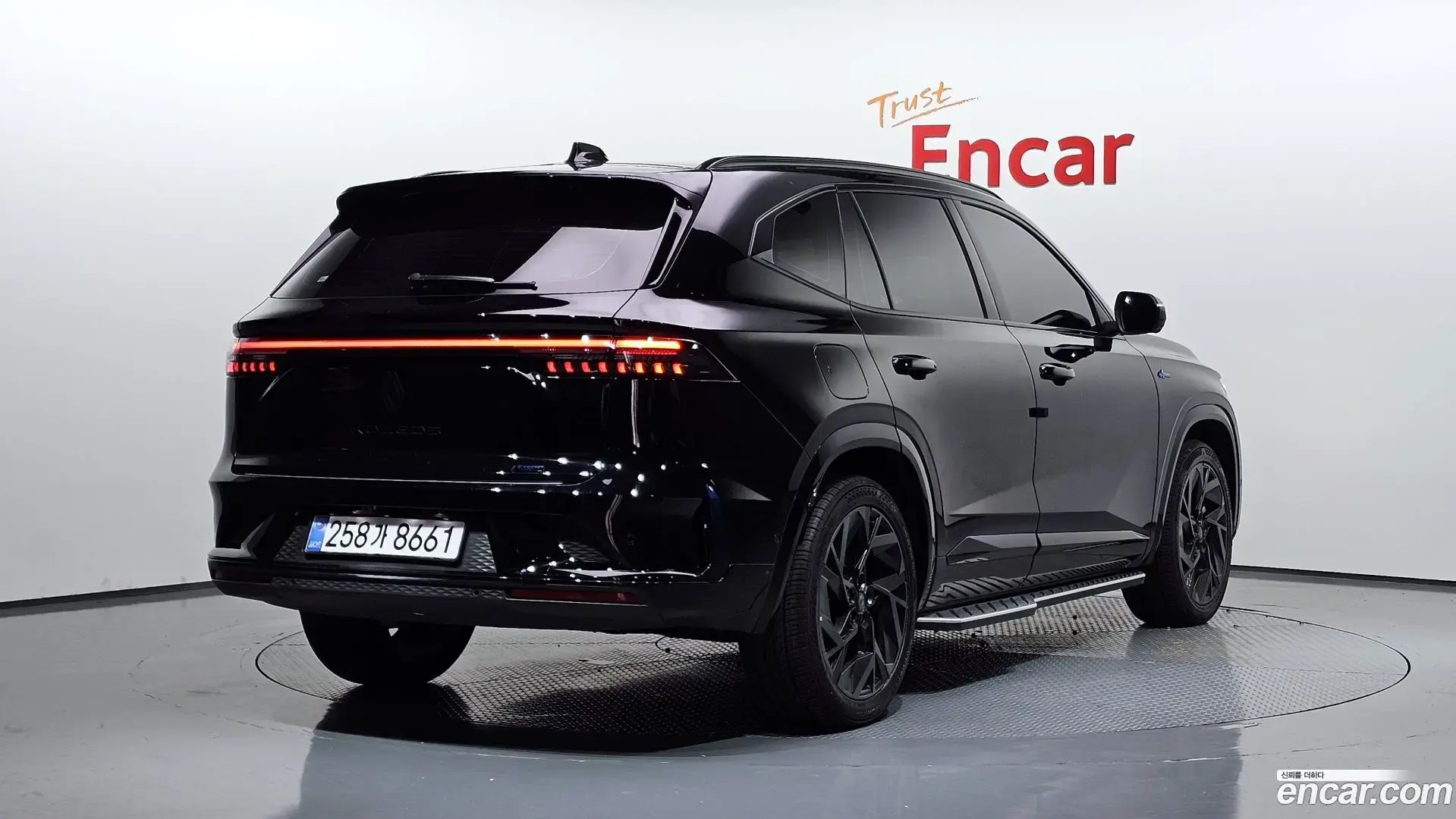 Main__Slider__Photo:Grand Koleos Renault Korea 2026.5-1