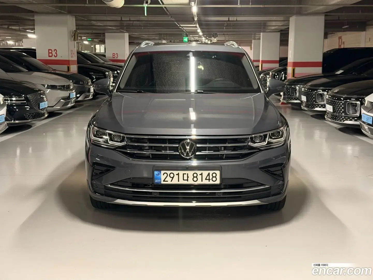 Main__Slider__Photo:Tiguan Volkswagen 2021.7-1