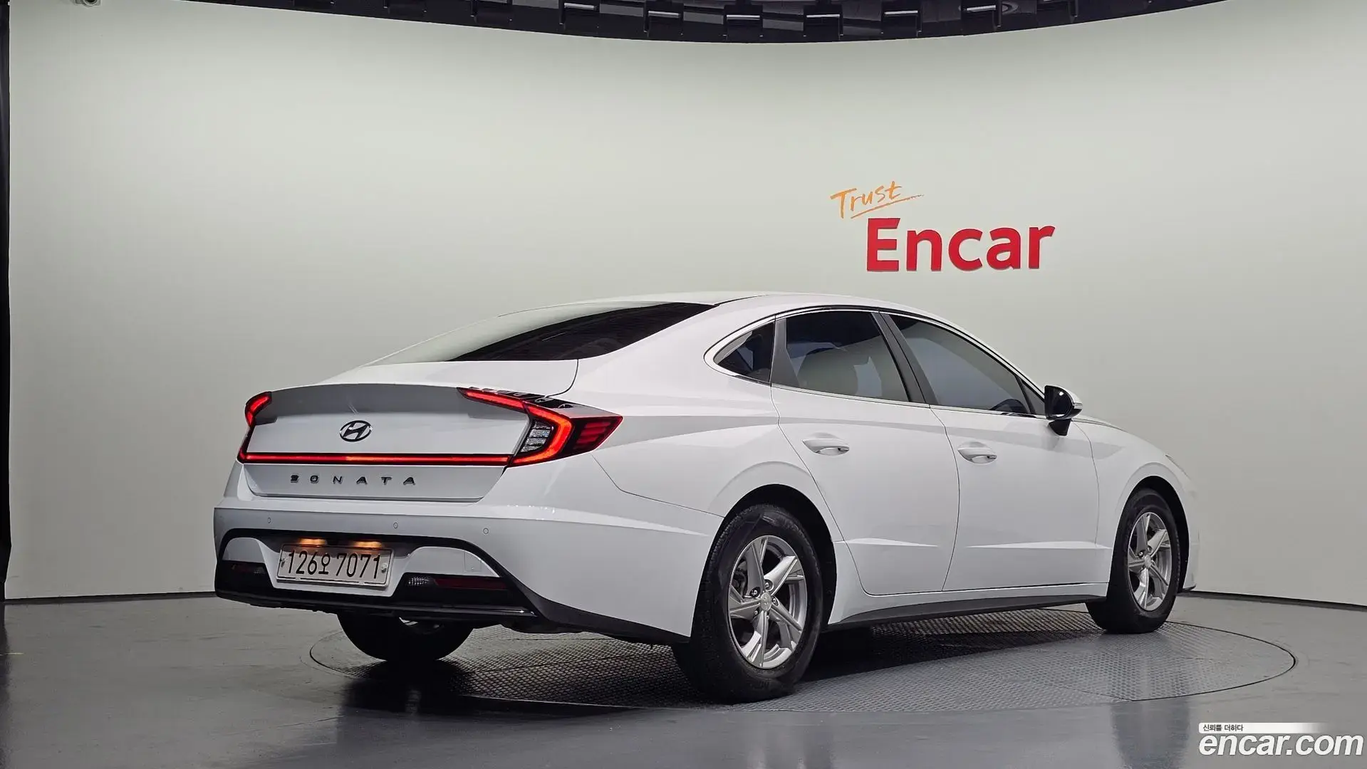 Main__Slider__Photo:Sonata Hyundai 2019.8-1