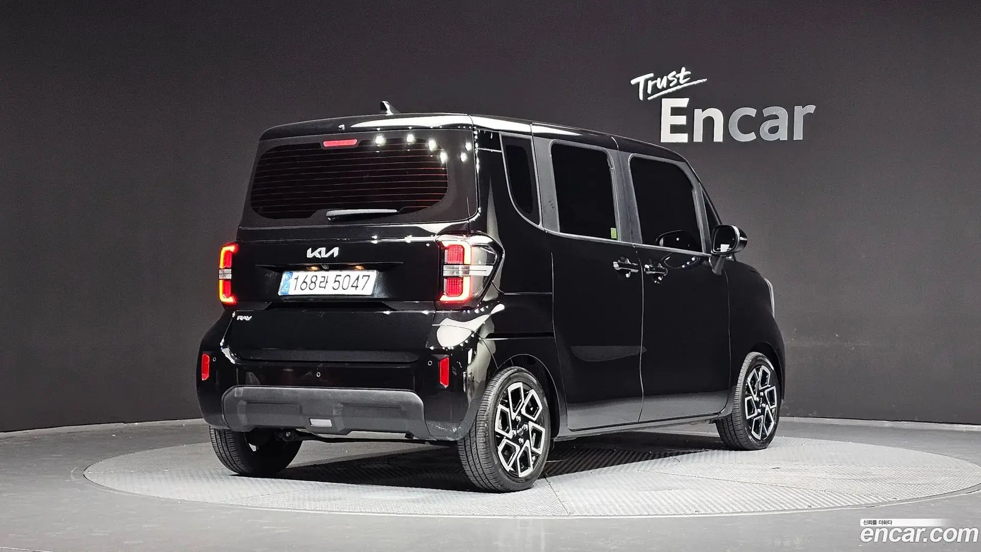 Main__Slider__Photo:RAY Kia 2023.0-1
