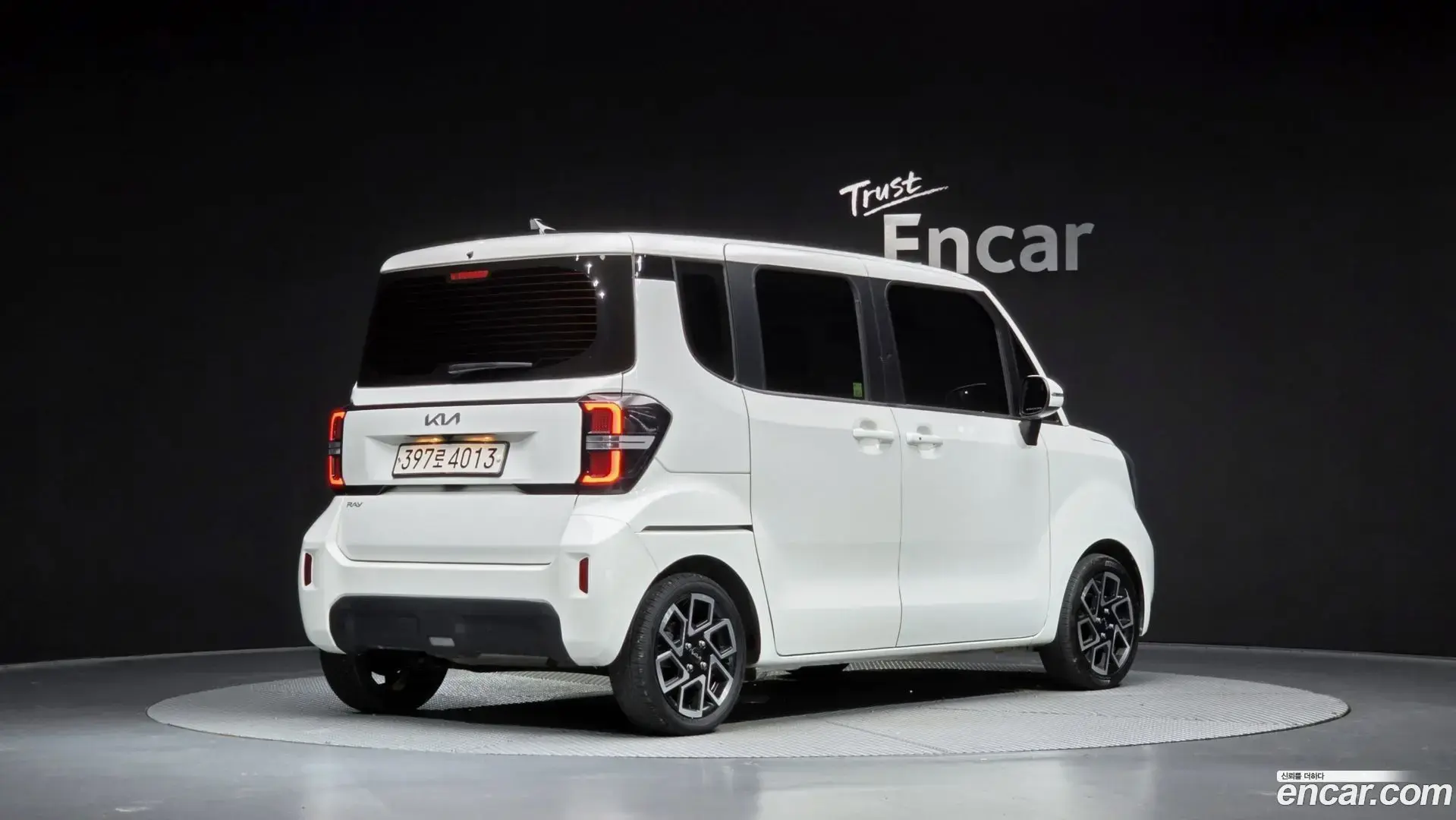 Main__Slider__Photo:RAY Kia 2022.9-1