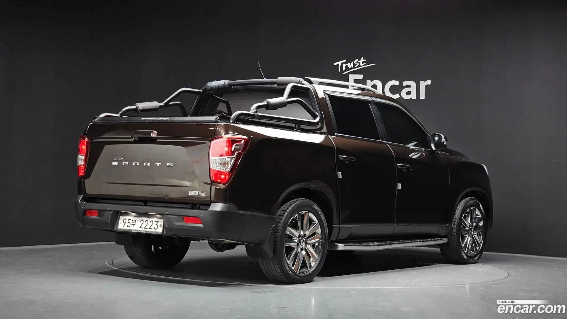 Main__Slider__Photo:Rexton KG Mobility 2019.2-1