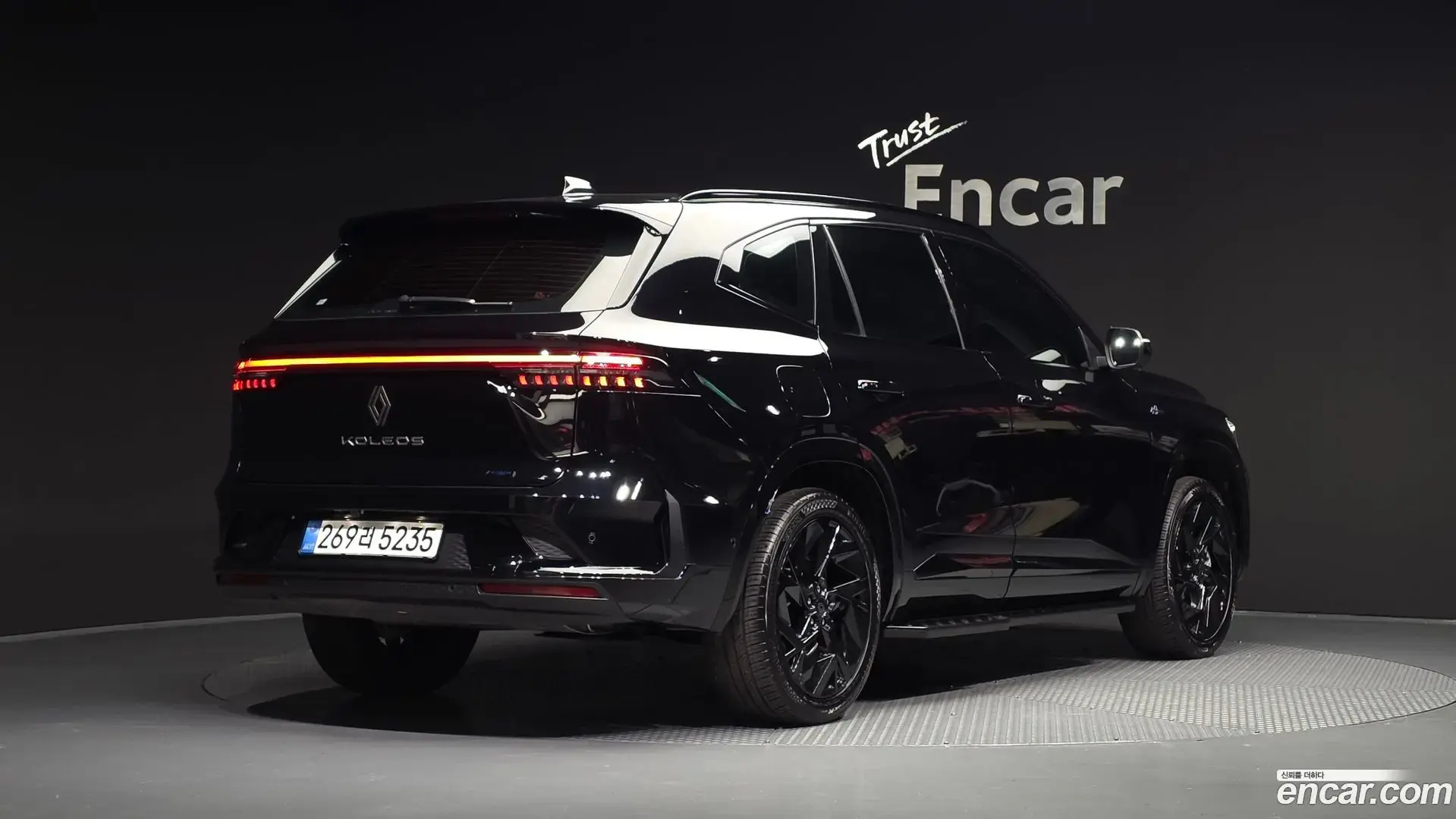 Main__Slider__Photo:Grand Koleos Renault Korea 2025.3-1