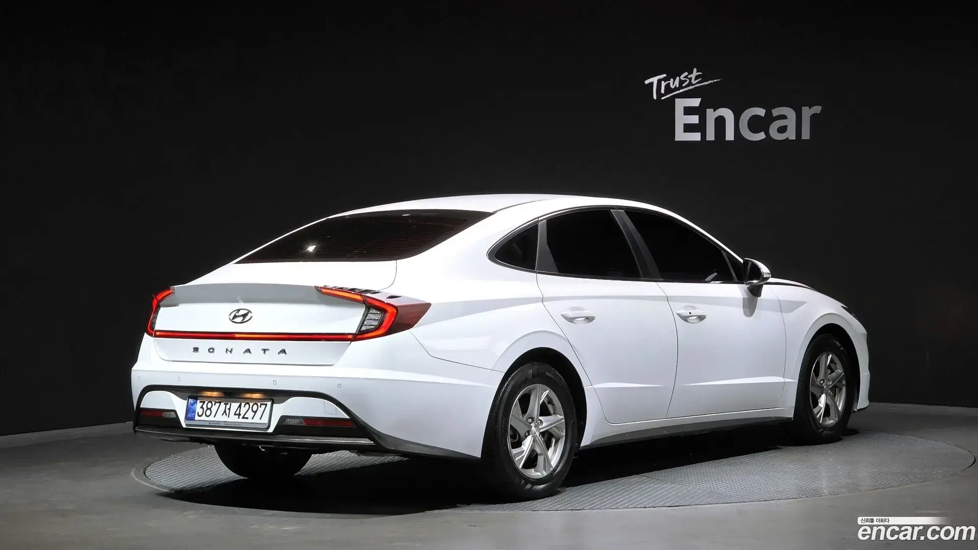 Main__Slider__Photo:Sonata Hyundai 2020.1-1
