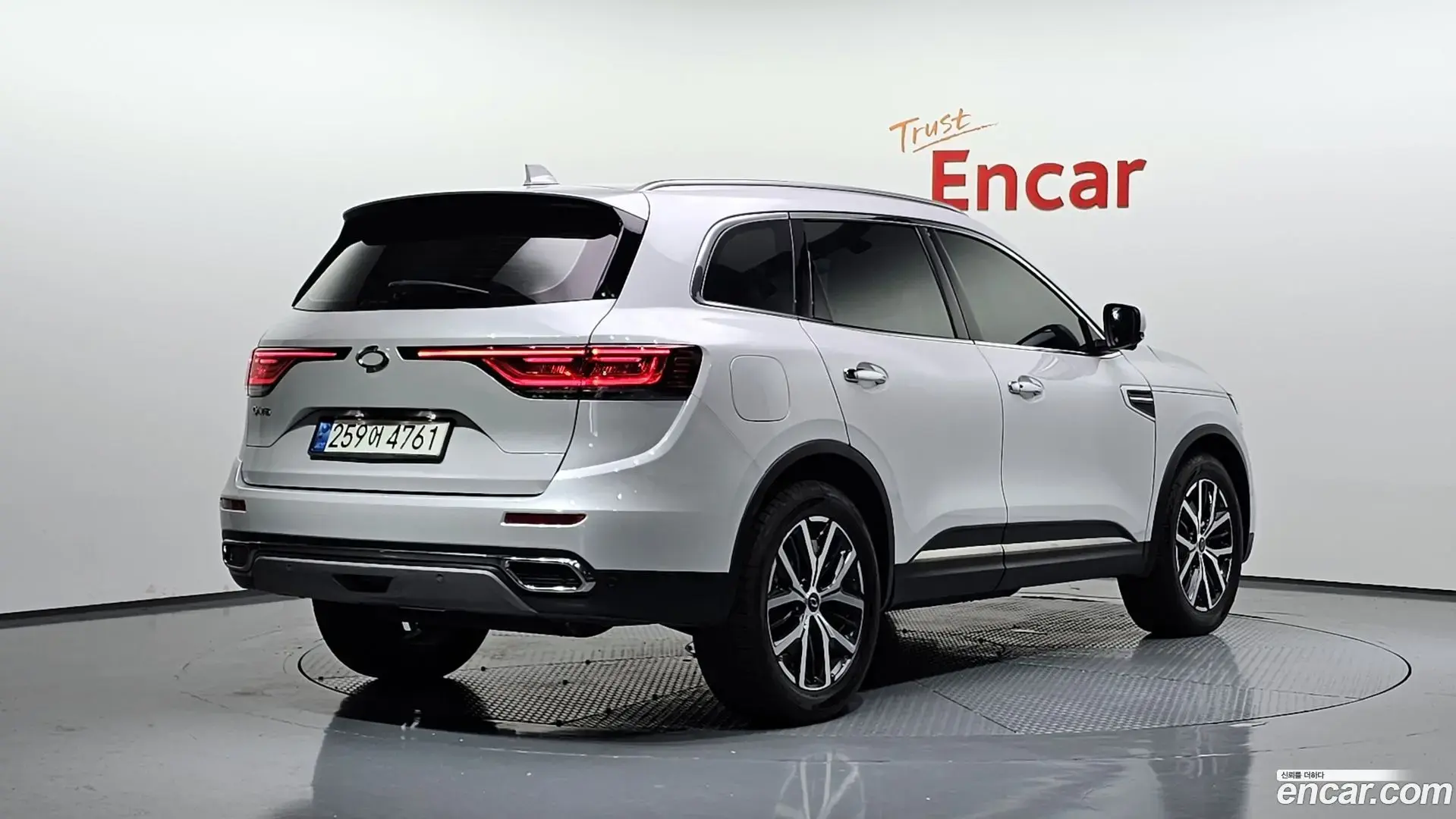 Main__Slider__Photo:QM6 Renault Korea 2022.0-1