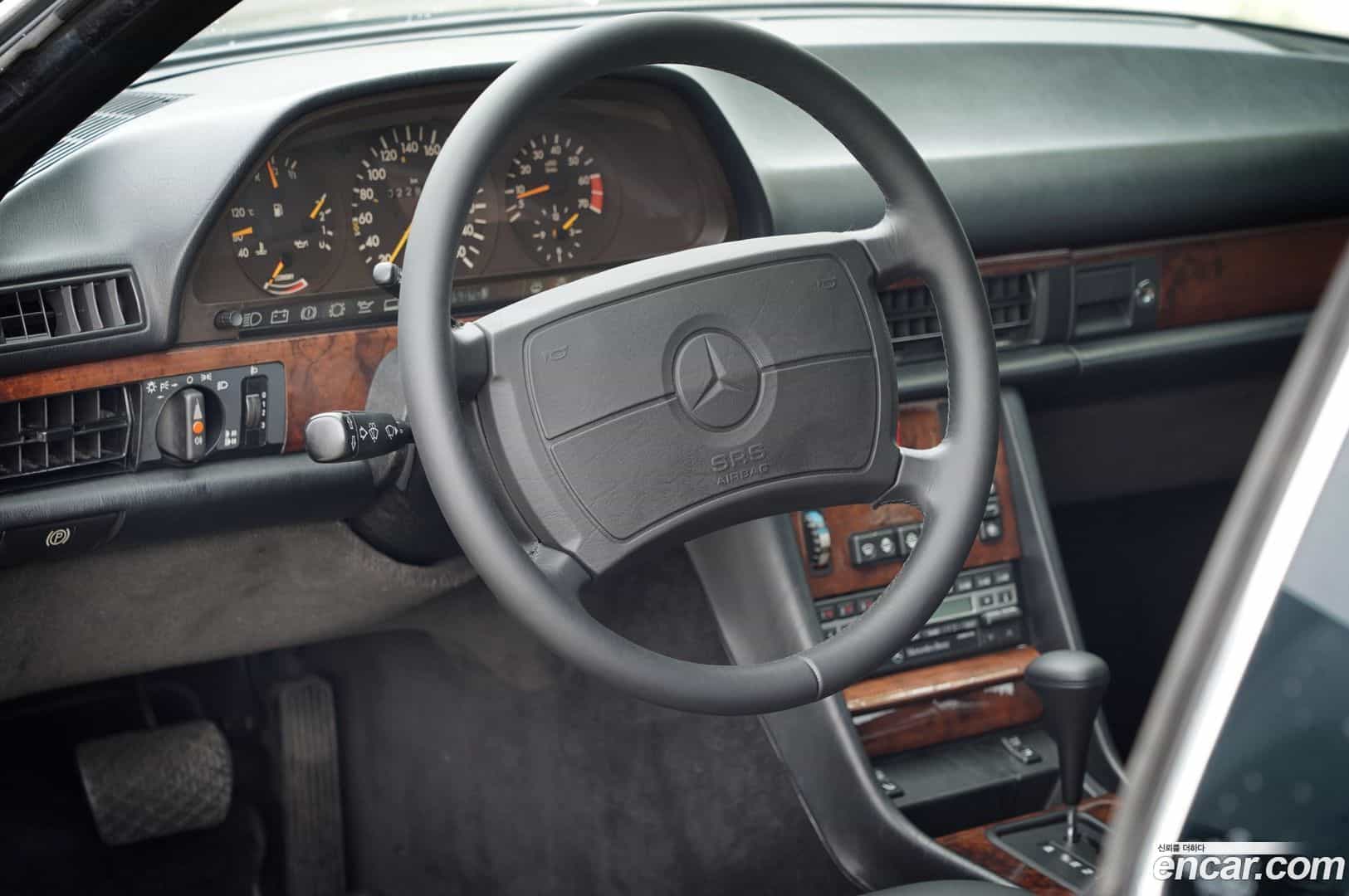 SEL/SEC Mercedes-Benz 1991.11-INNER-008
