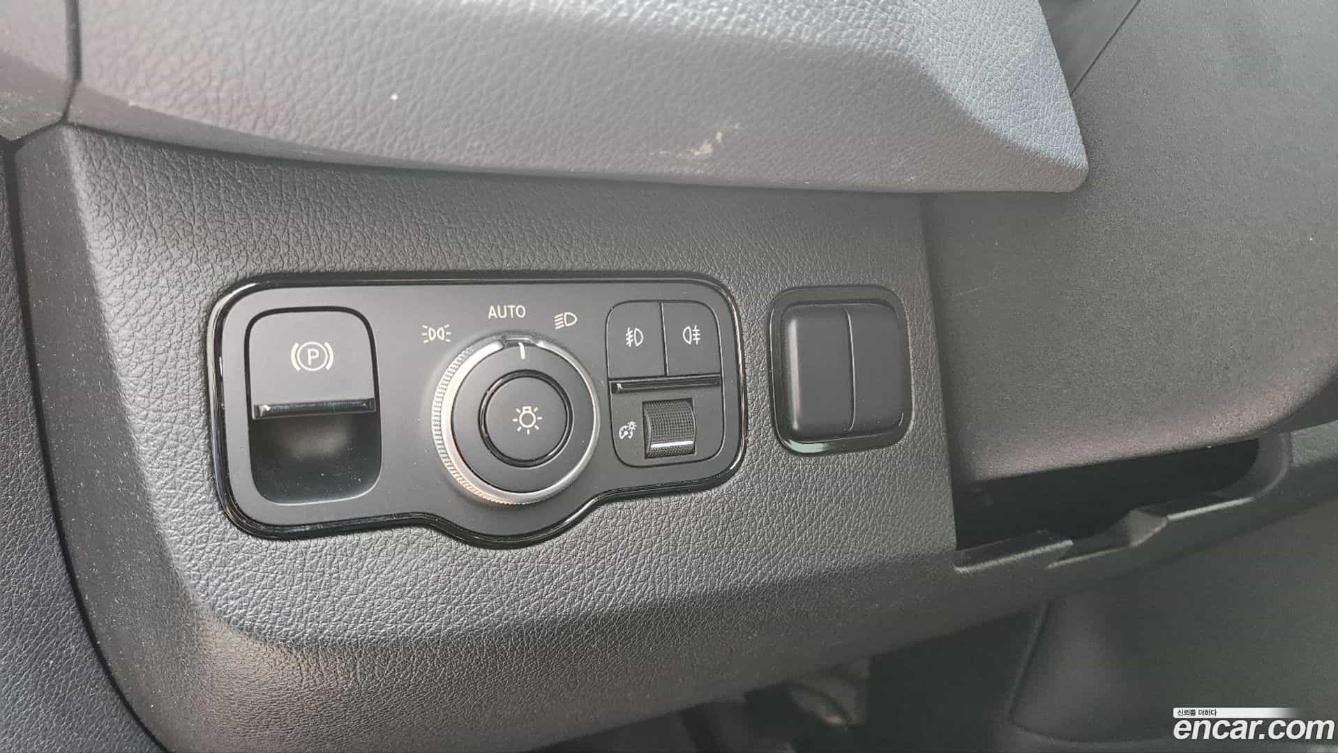 Sprinter Mercedes-Benz 2021.11-OPTION-018