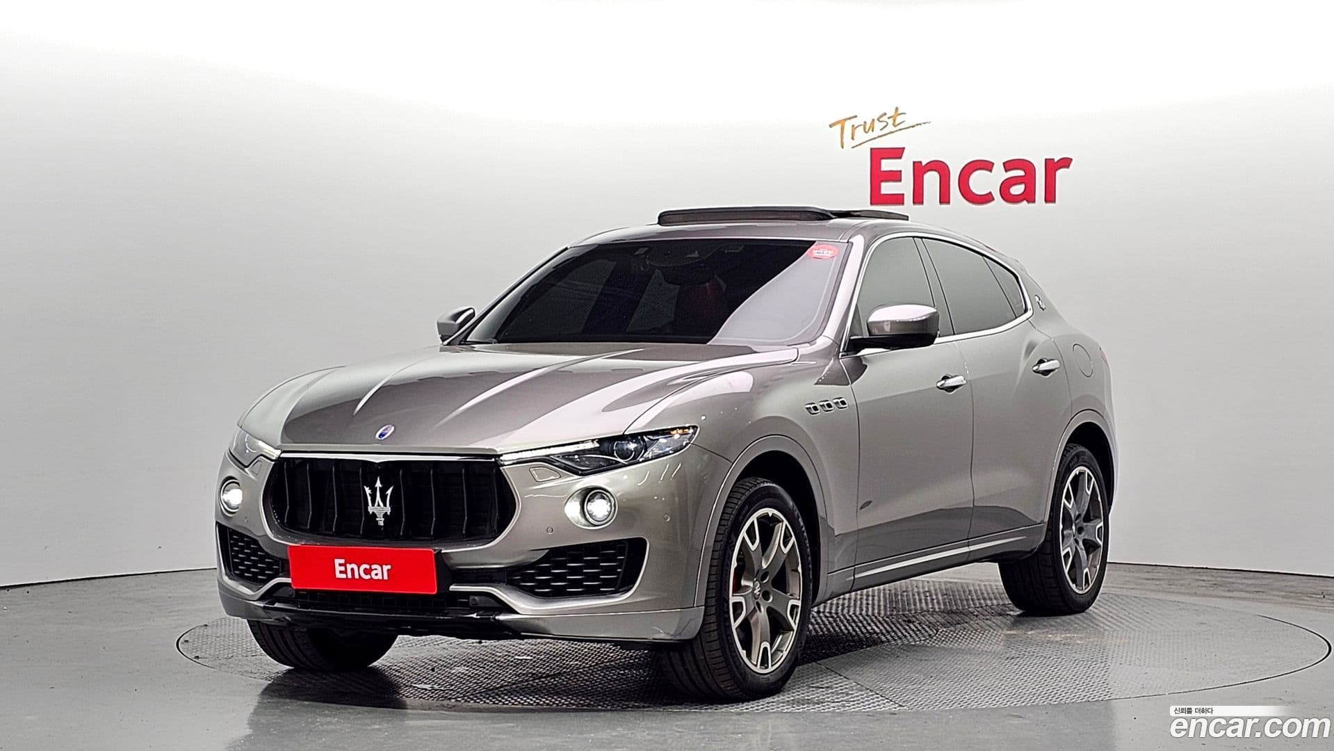 Main__Slider__Photo:Levante Maserati 2017.1-0