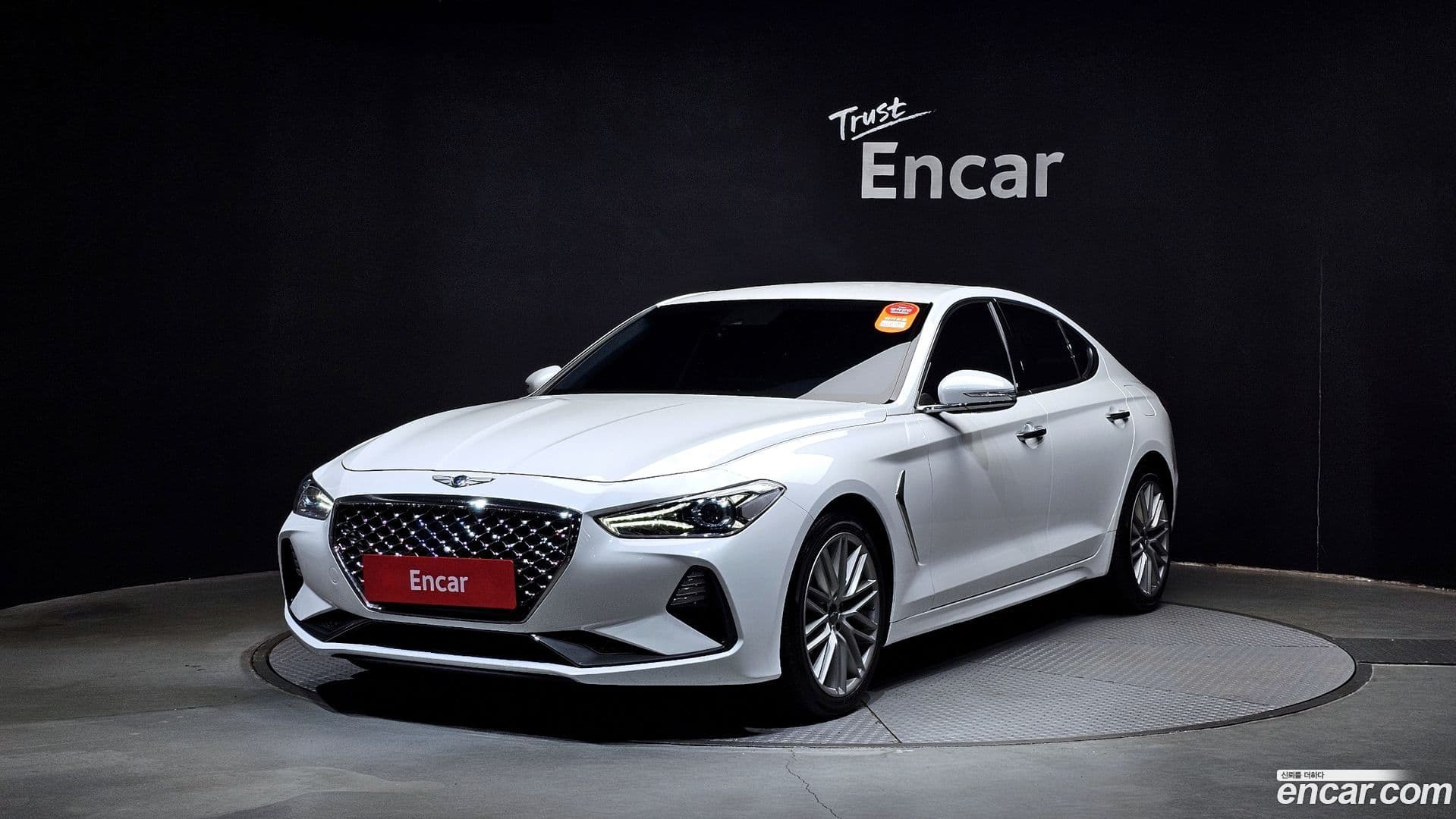 Main__Slider__Photo:G70 Genesis 2020.4-0