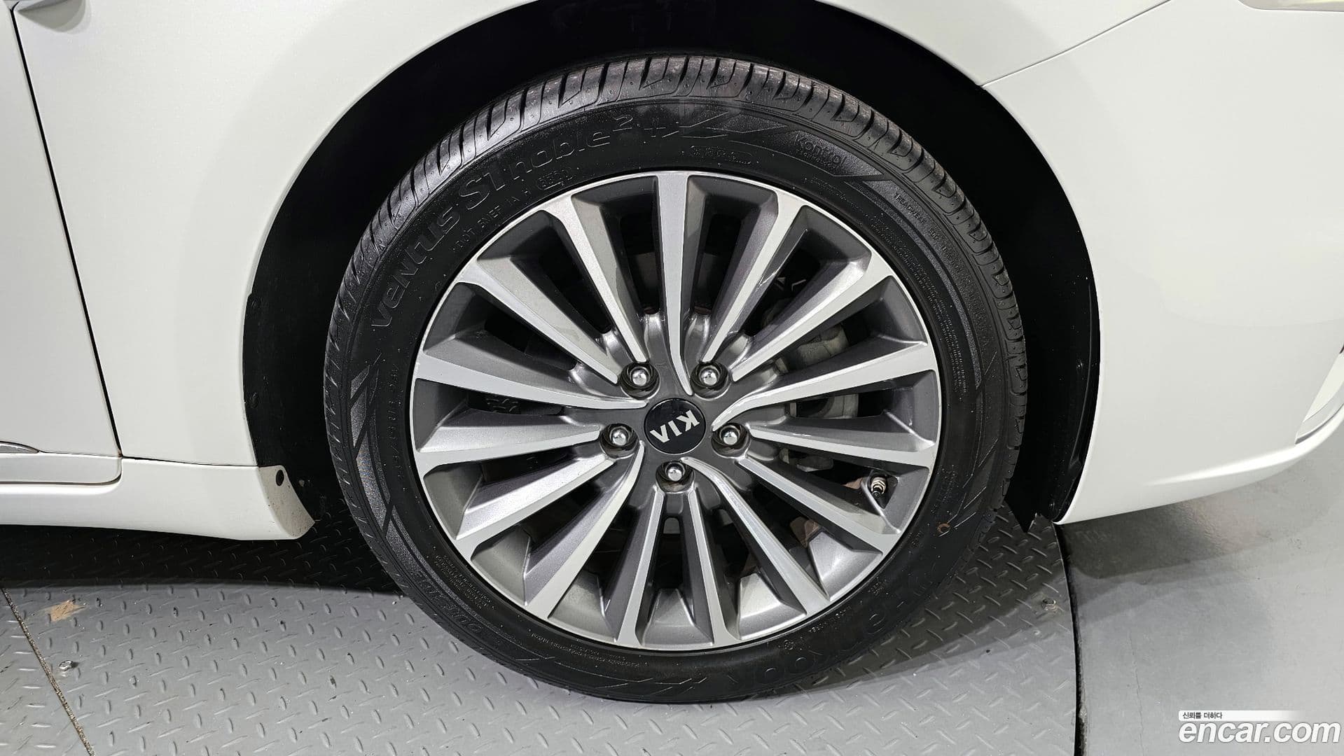 Main__Slider__Photo:K7 Kia 2016.4-4