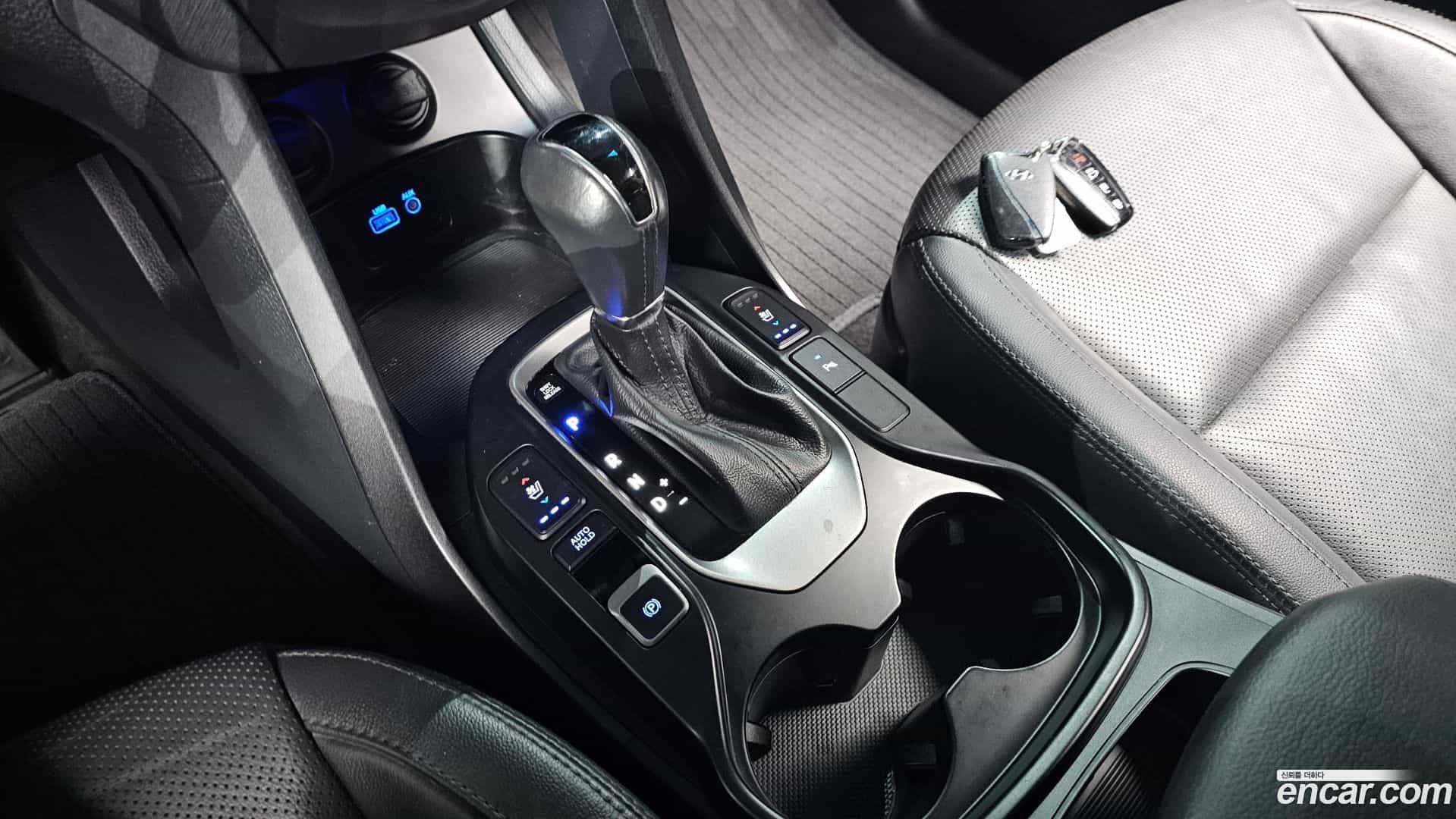 Maxcruz Hyundai 2017.9-INNER-009