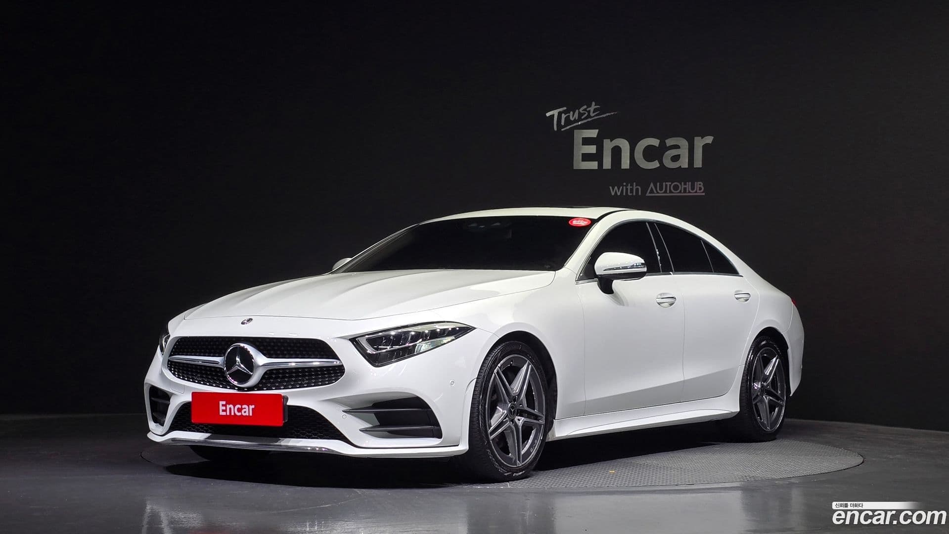Main__Slider__Photo:CLS-Class Mercedes-Benz 2020.2-0
