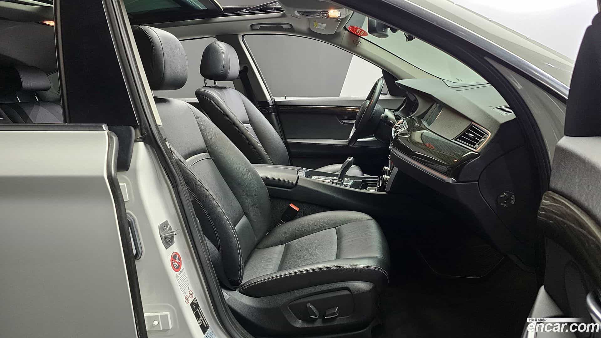 Gran Turismo BMW 2014.5-INNER-010
