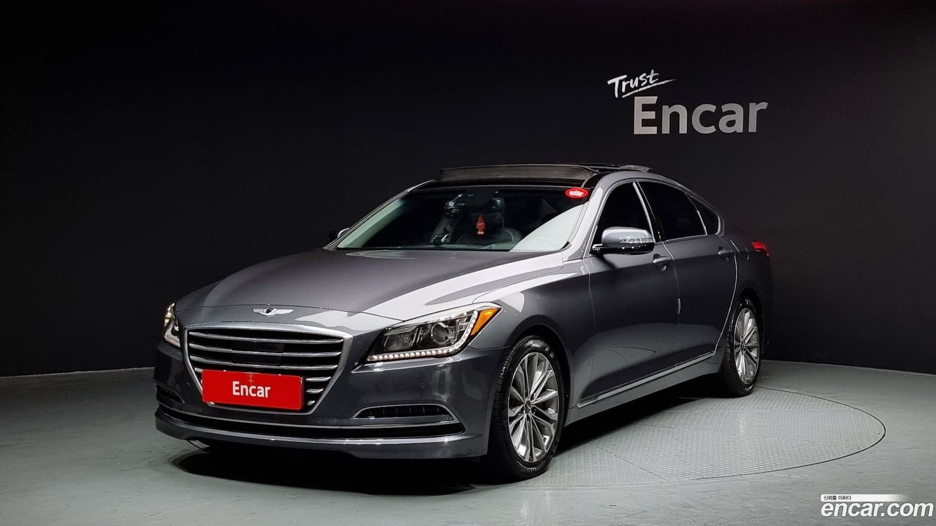Main__Slider__Photo:Genesis Hyundai 2015.9-0