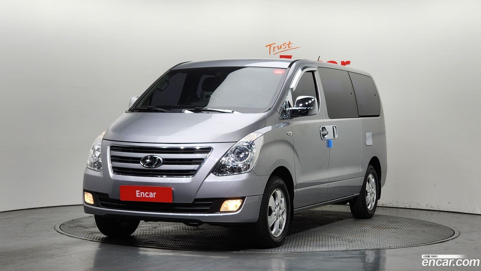 Main__Slider__Photo:Starex Hyundai 2016.10-0